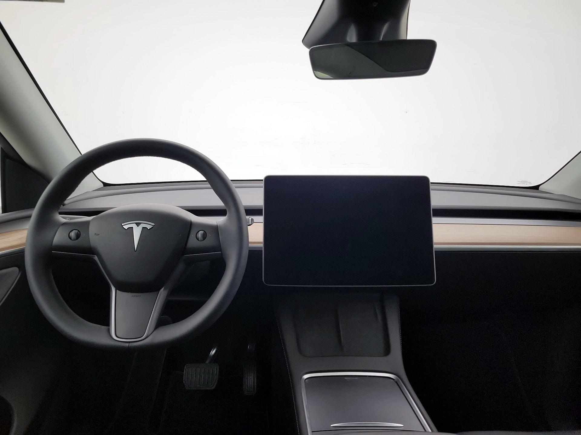 Thumbnail: 2023 Tesla Model Y - 9