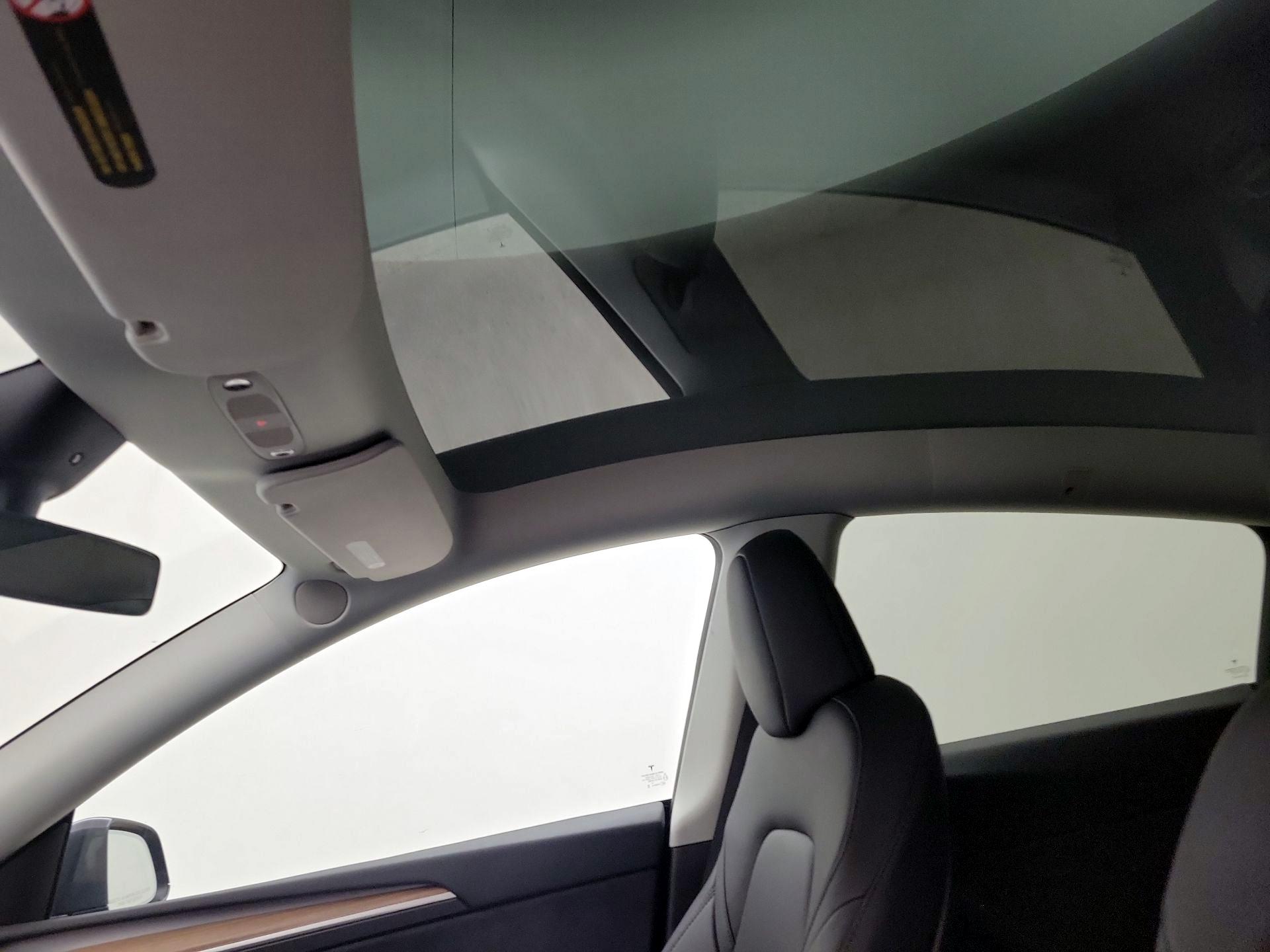 Thumbnail: 2023 Tesla Model Y - 18