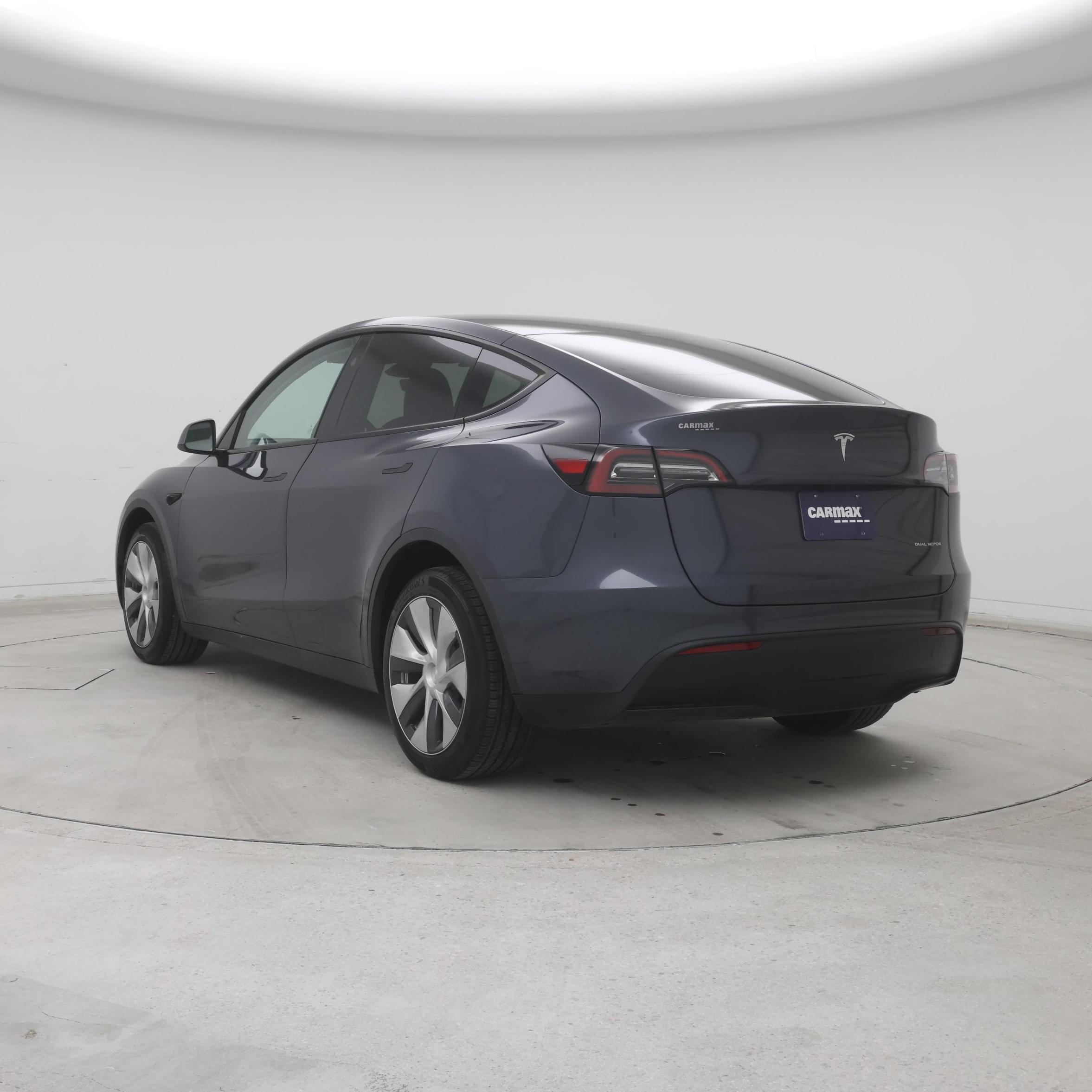 Thumbnail: 2023 Tesla Model Y - 2