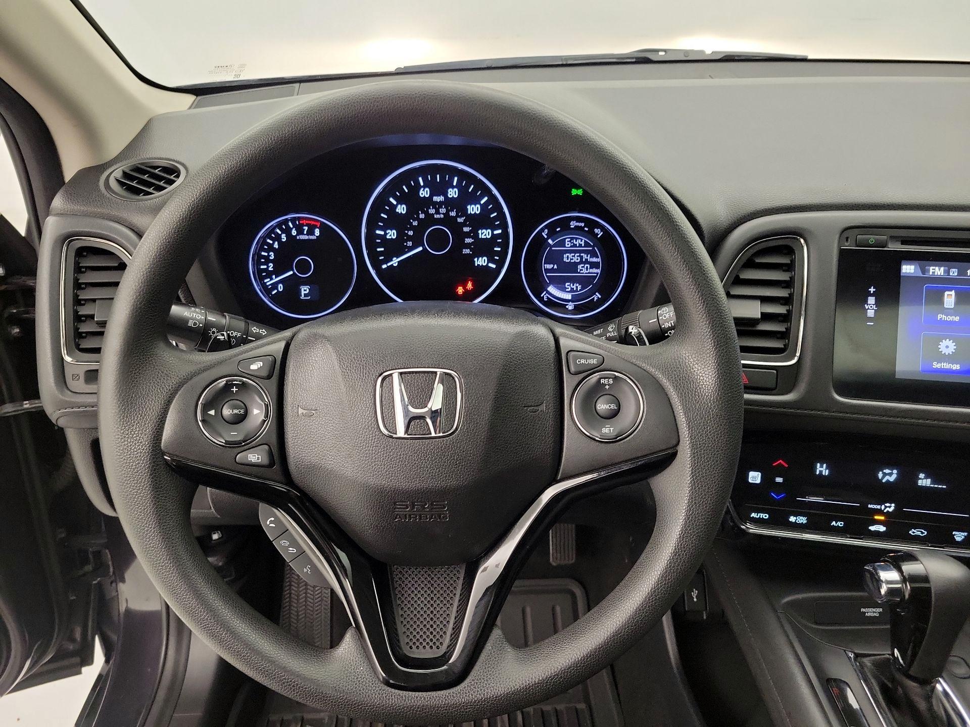 Thumbnail: 2016 Honda HR-V - 10