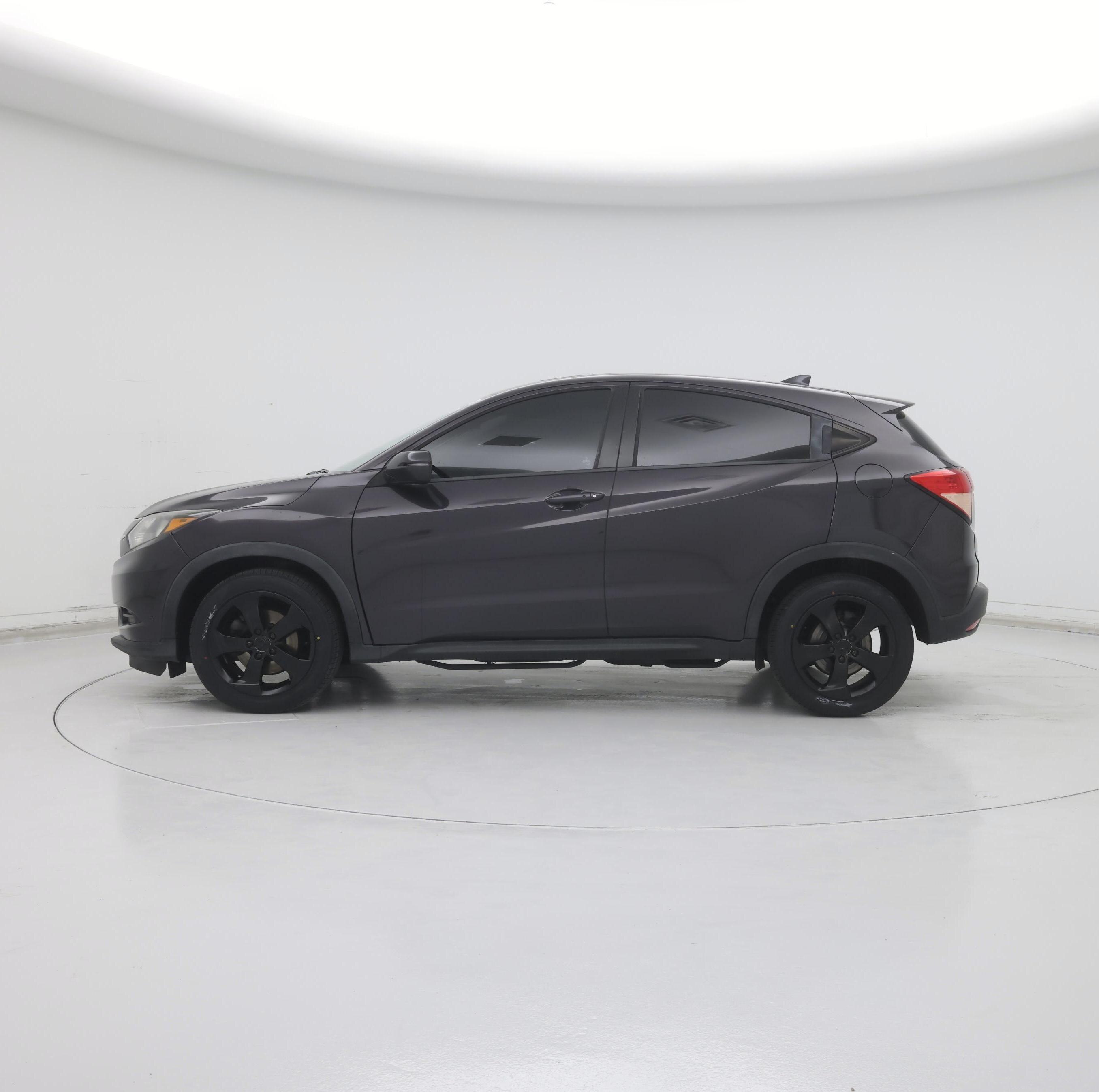 Thumbnail: 2016 Honda HR-V - 3