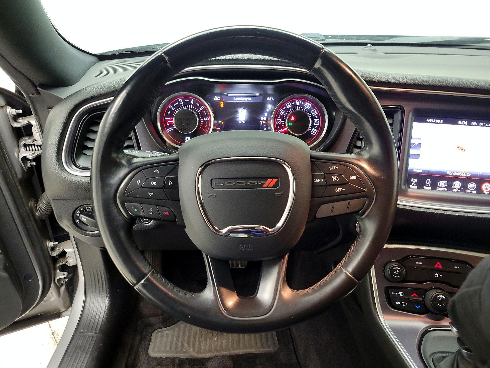 Thumbnail: 2016 Dodge Challenger - 10