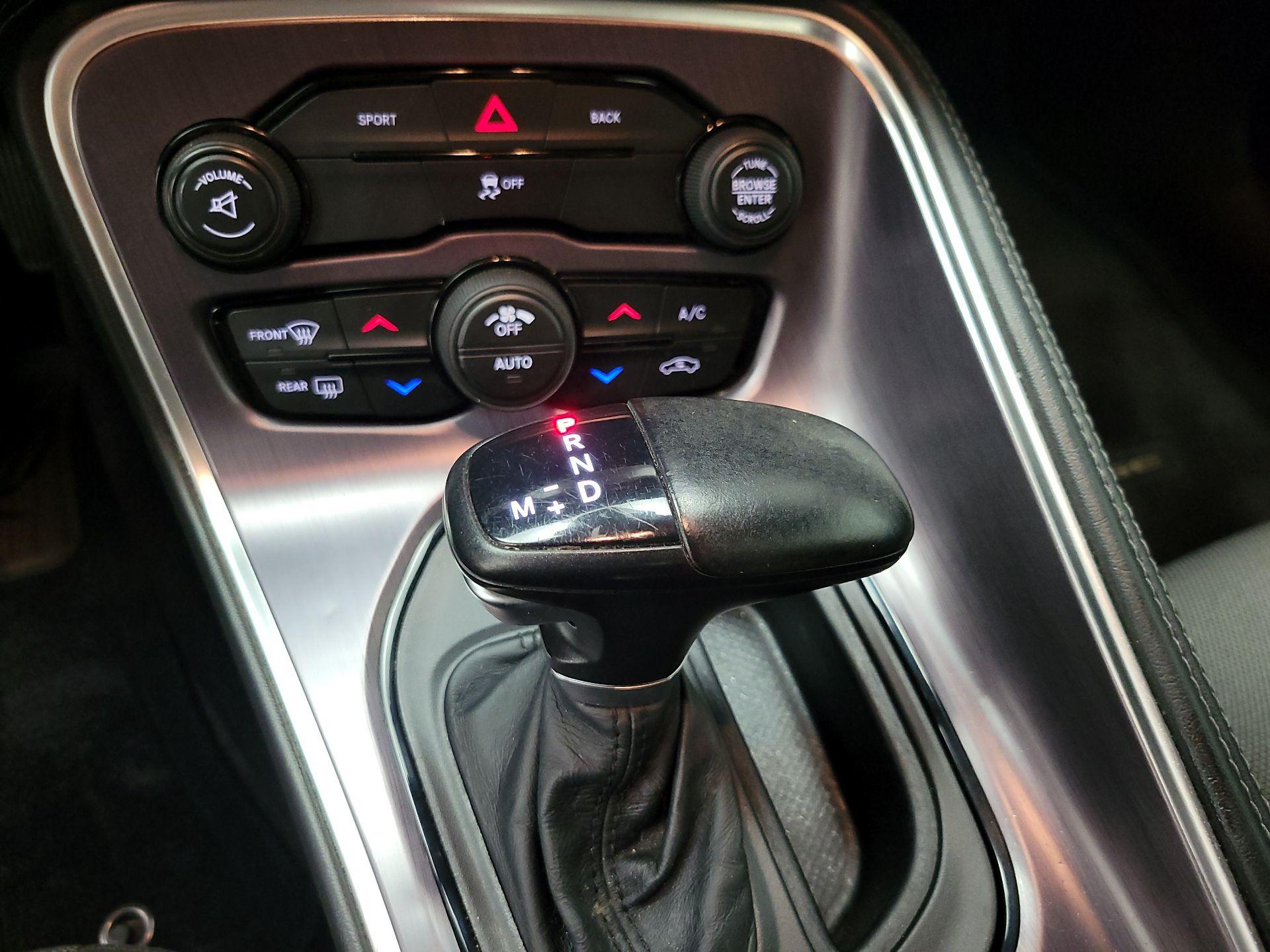 Thumbnail: 2016 Dodge Challenger - 17