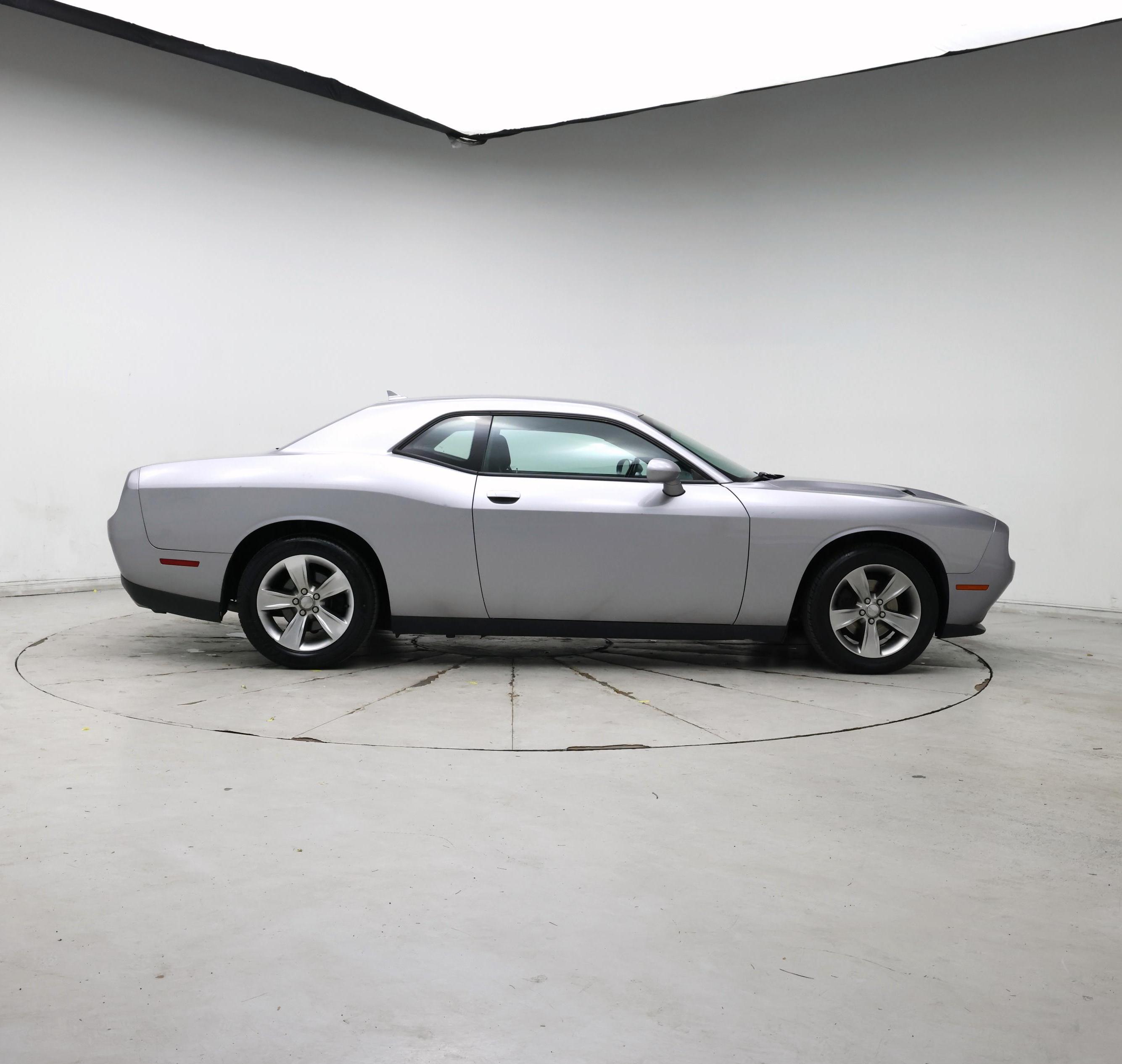 Thumbnail: 2016 Dodge Challenger - 7