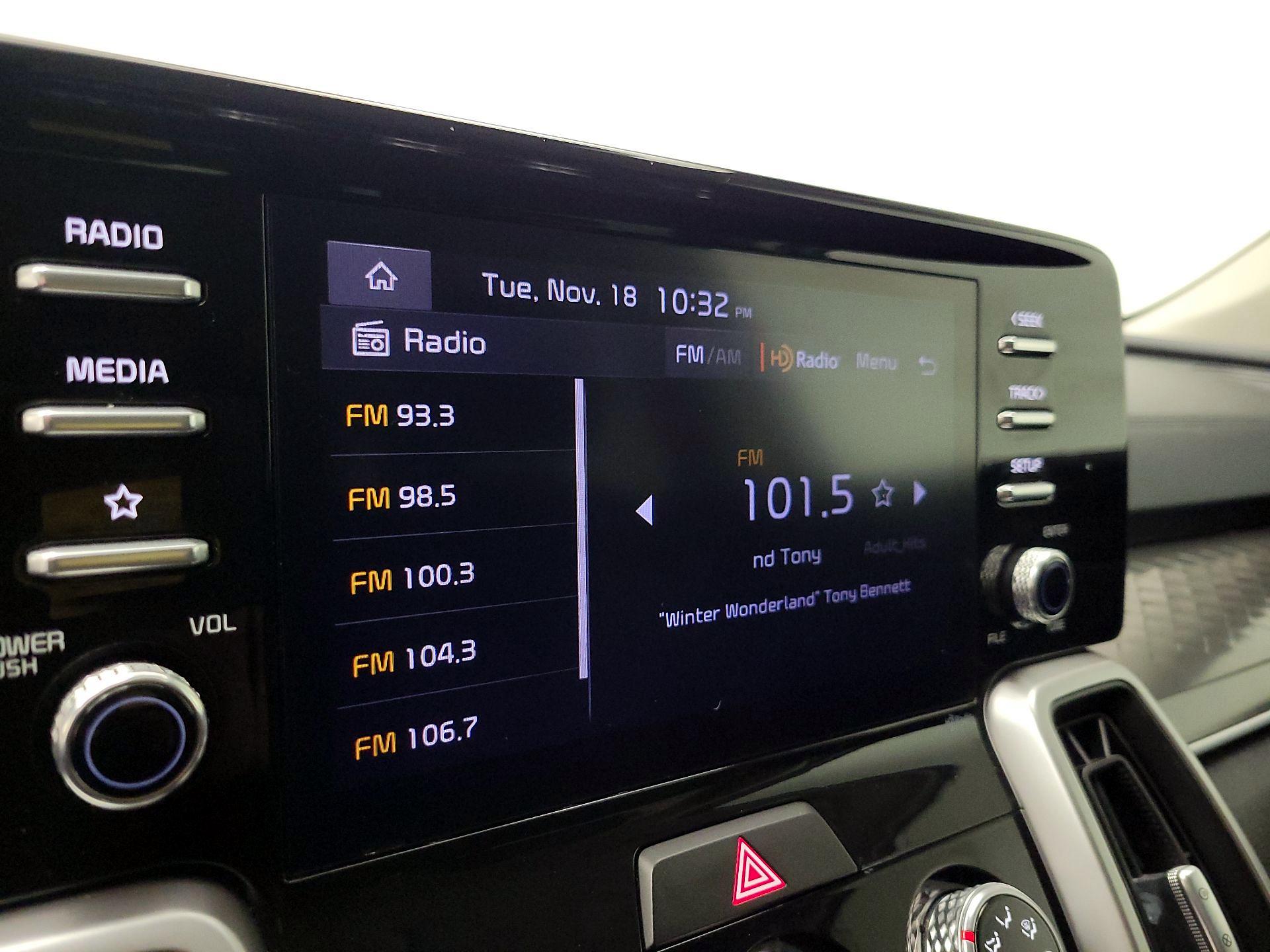 Thumbnail: 2022 Kia Sorento - 15