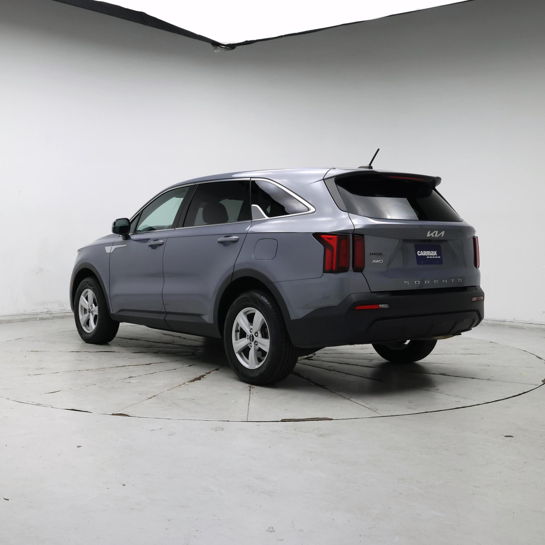 Thumbnail: 2022 Kia Sorento - 2