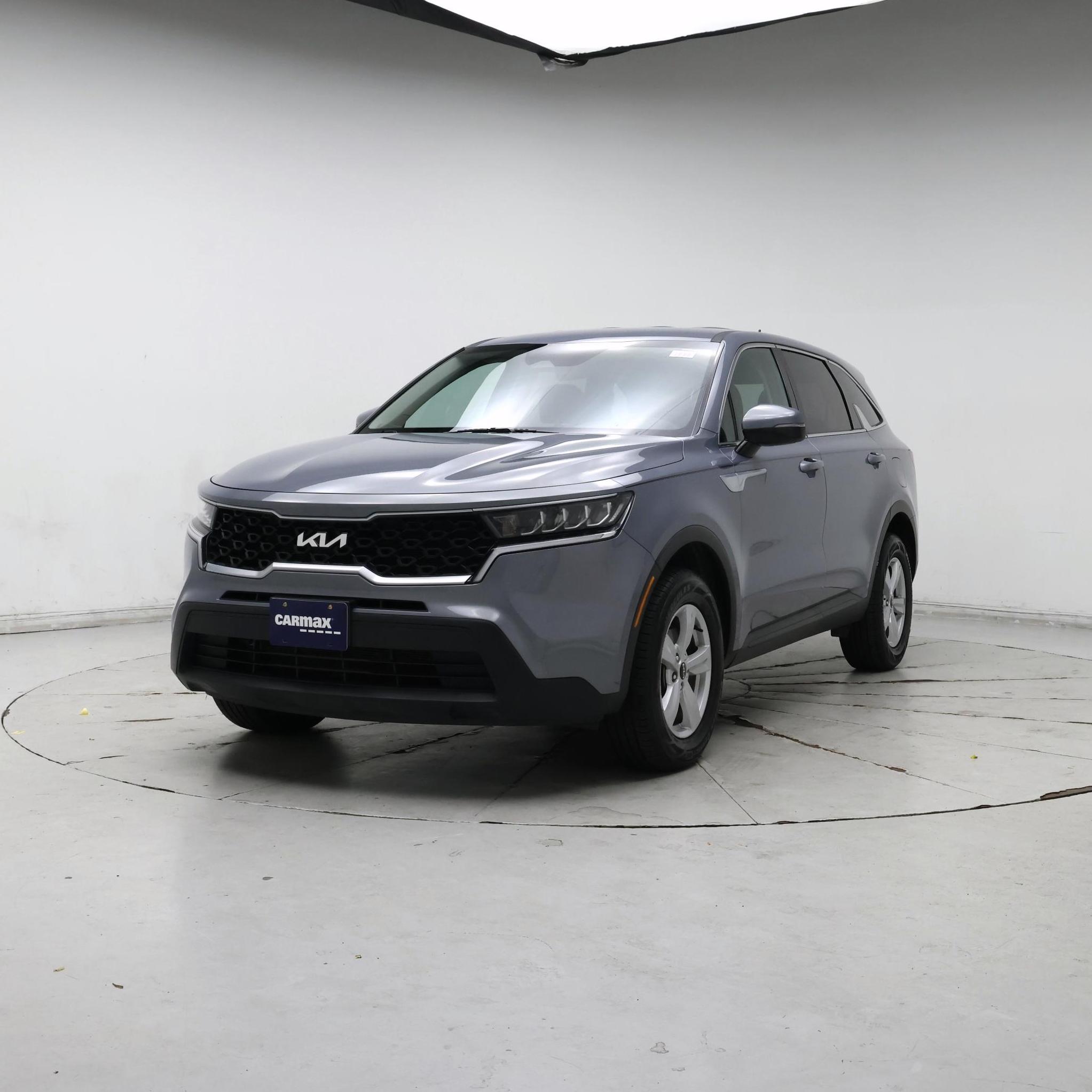 Thumbnail: 2022 Kia Sorento - 4