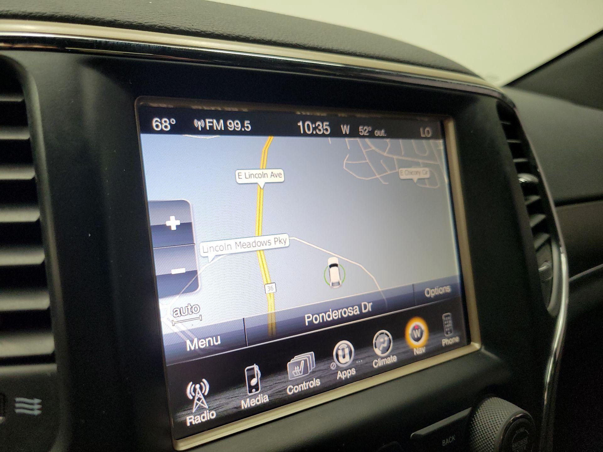 Thumbnail: 2015 Jeep Grand Cherokee - 14