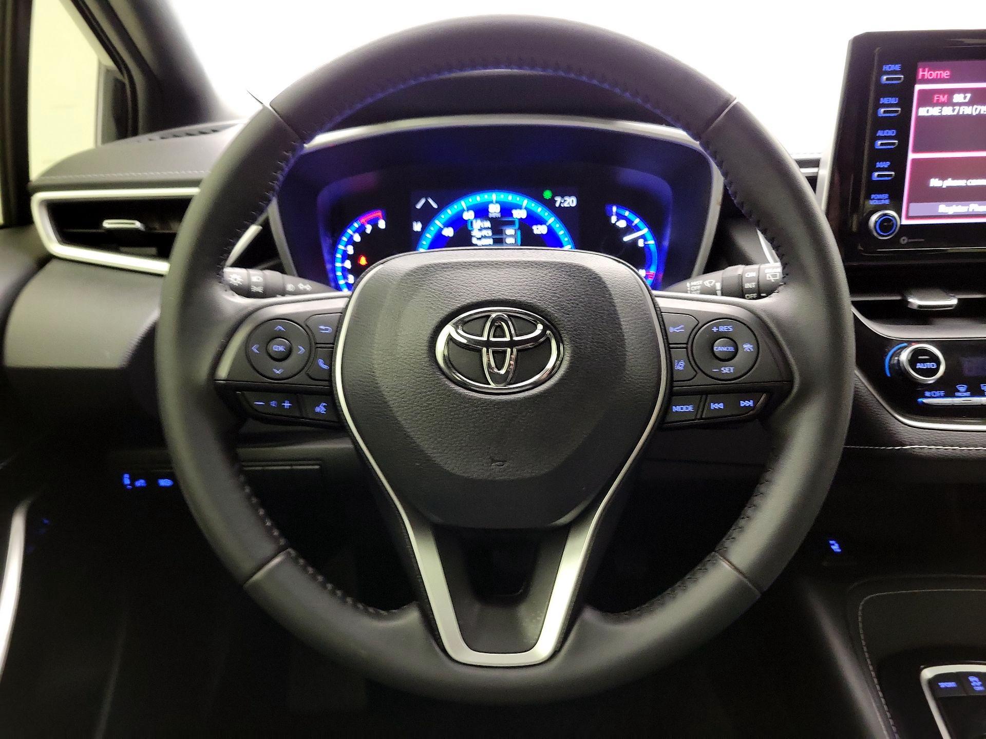 Thumbnail: 2022 Toyota Corolla - 10