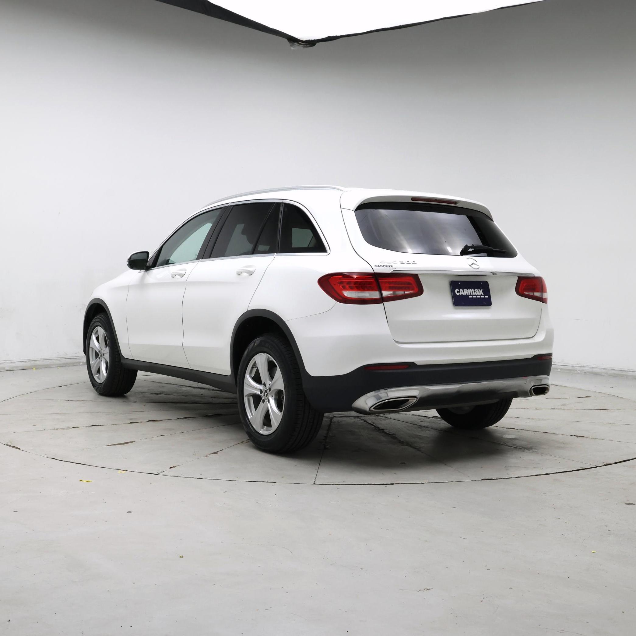 Thumbnail: 2018 Mercedes-Benz GLC - 2