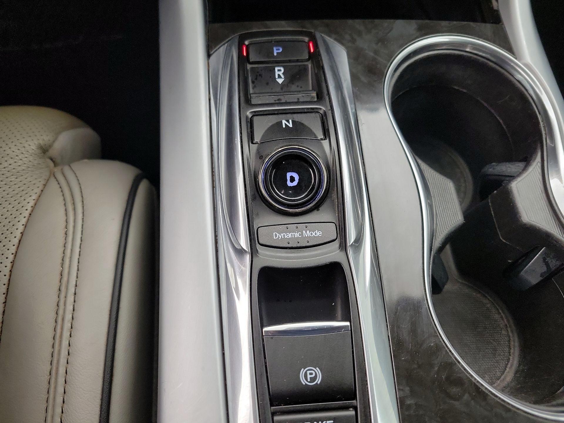 Thumbnail: 2019 Acura TLX - 17