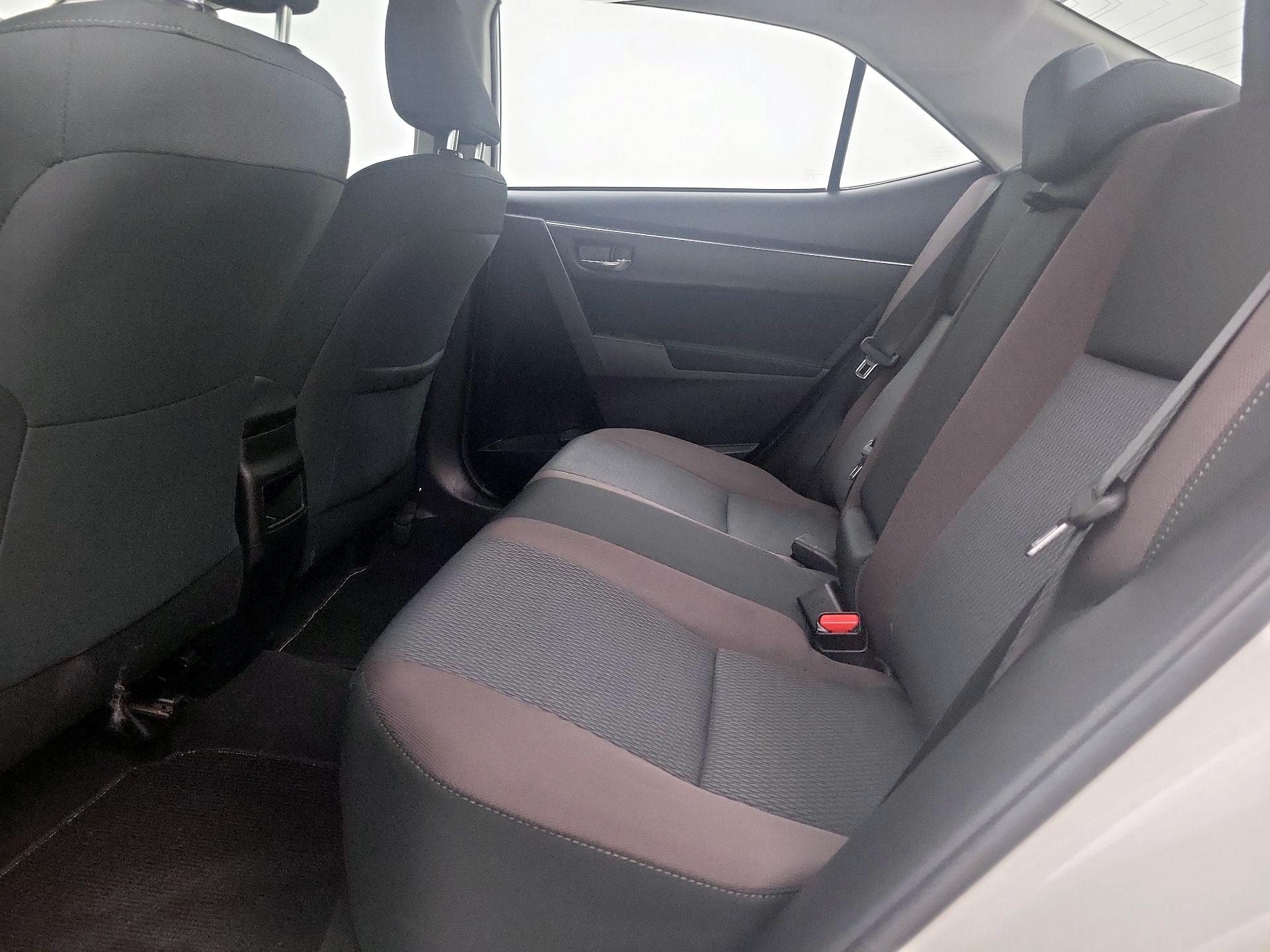 Thumbnail: 2018 Toyota Corolla - 19