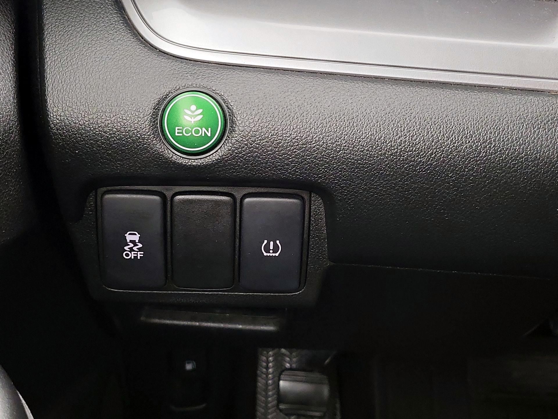 Thumbnail: 2015 Honda CR-V - 13