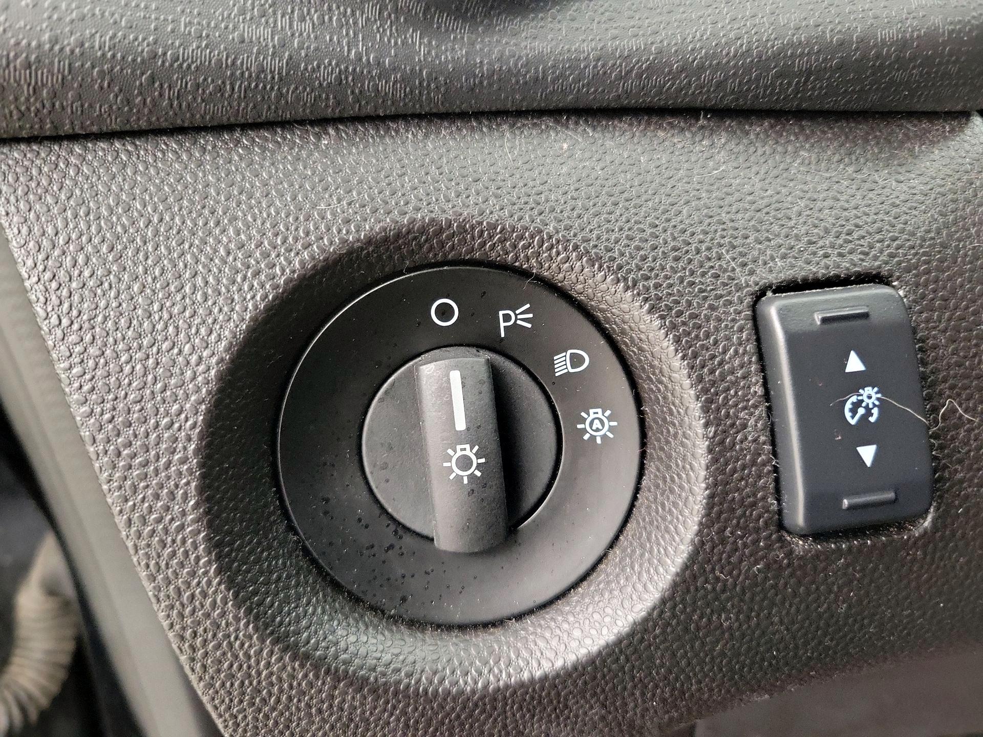 Thumbnail: 2017 Ford Fiesta - 13