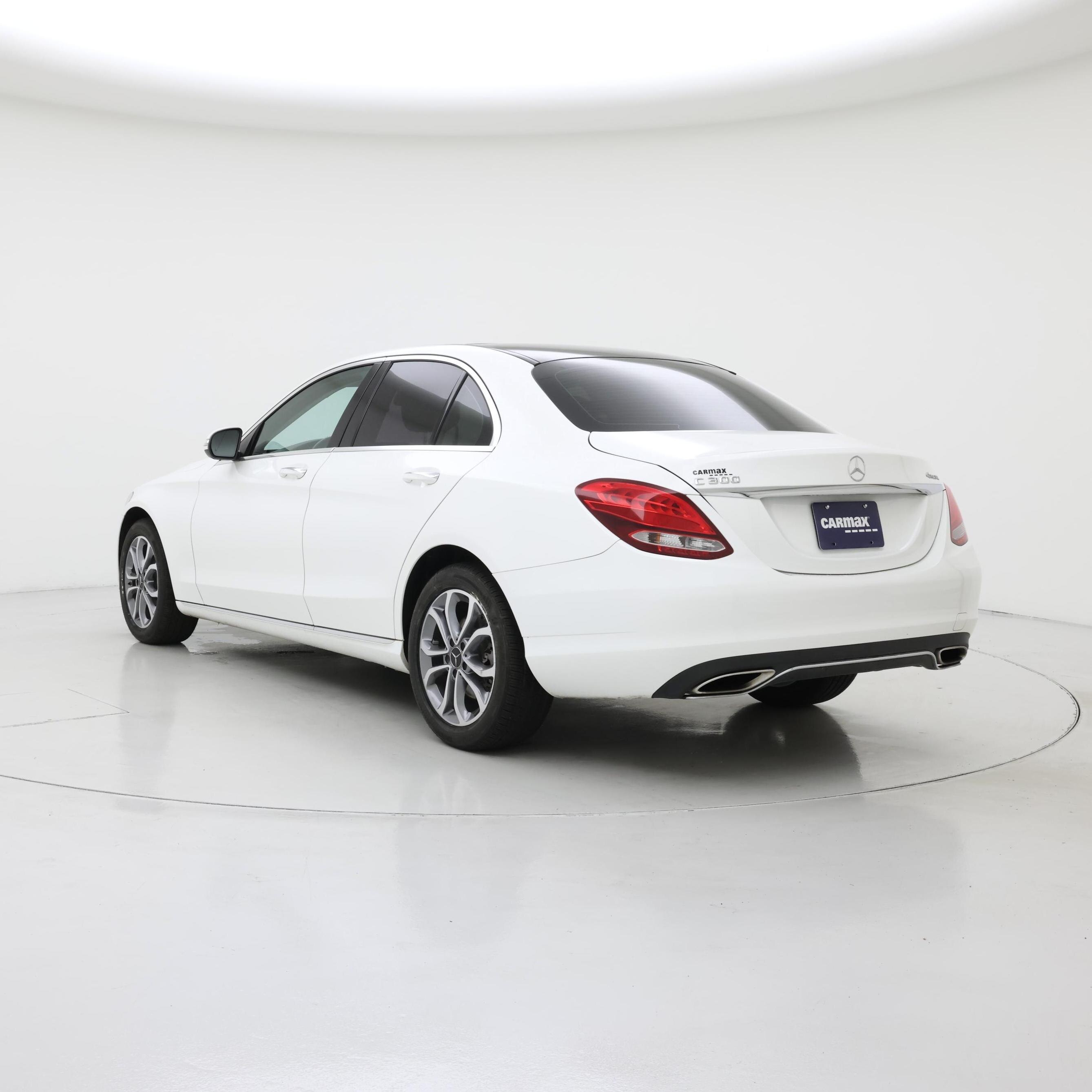 Thumbnail: 2015 Mercedes-Benz C-Class - 2