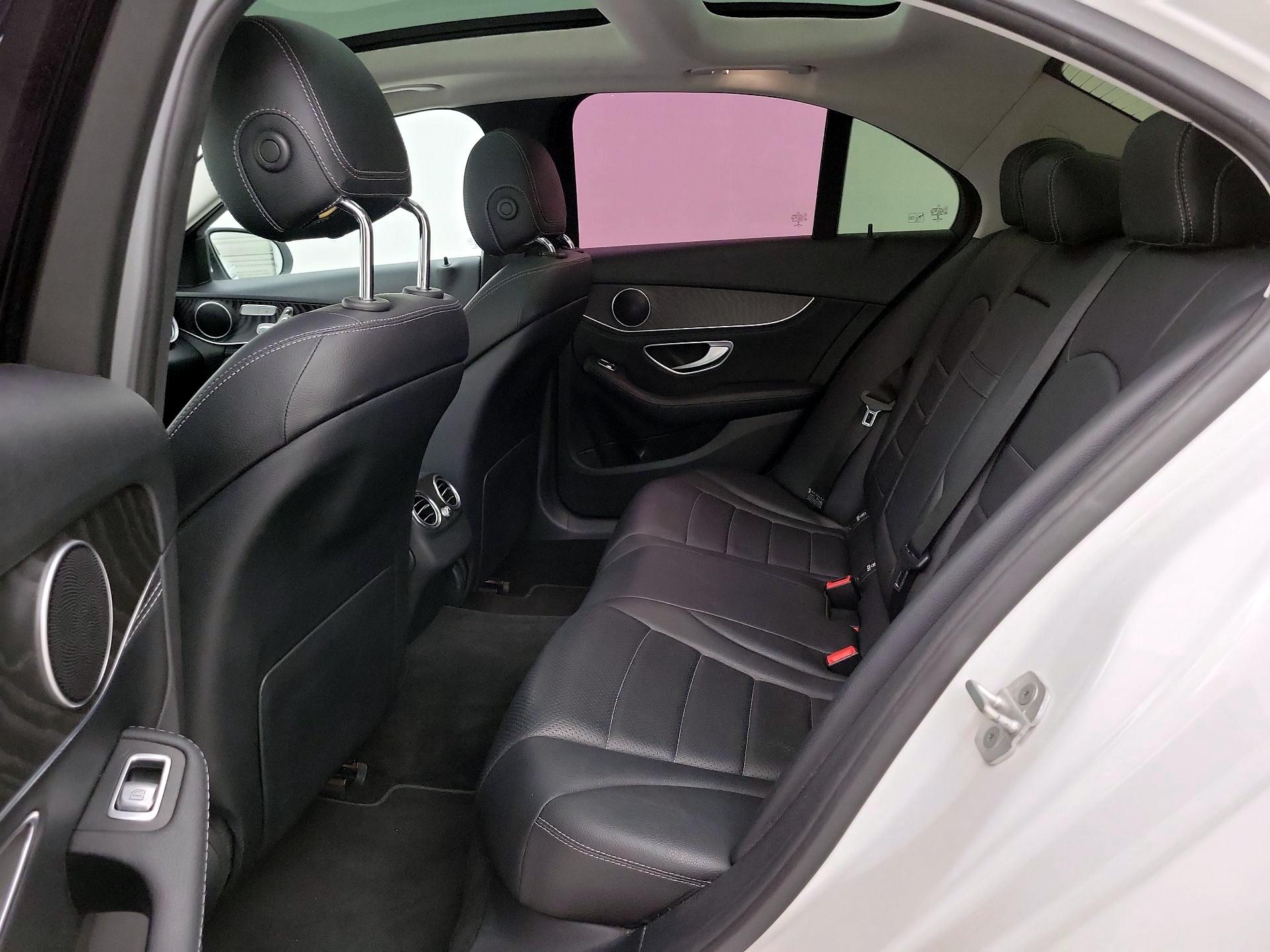 Thumbnail: 2015 Mercedes-Benz C-Class - 19