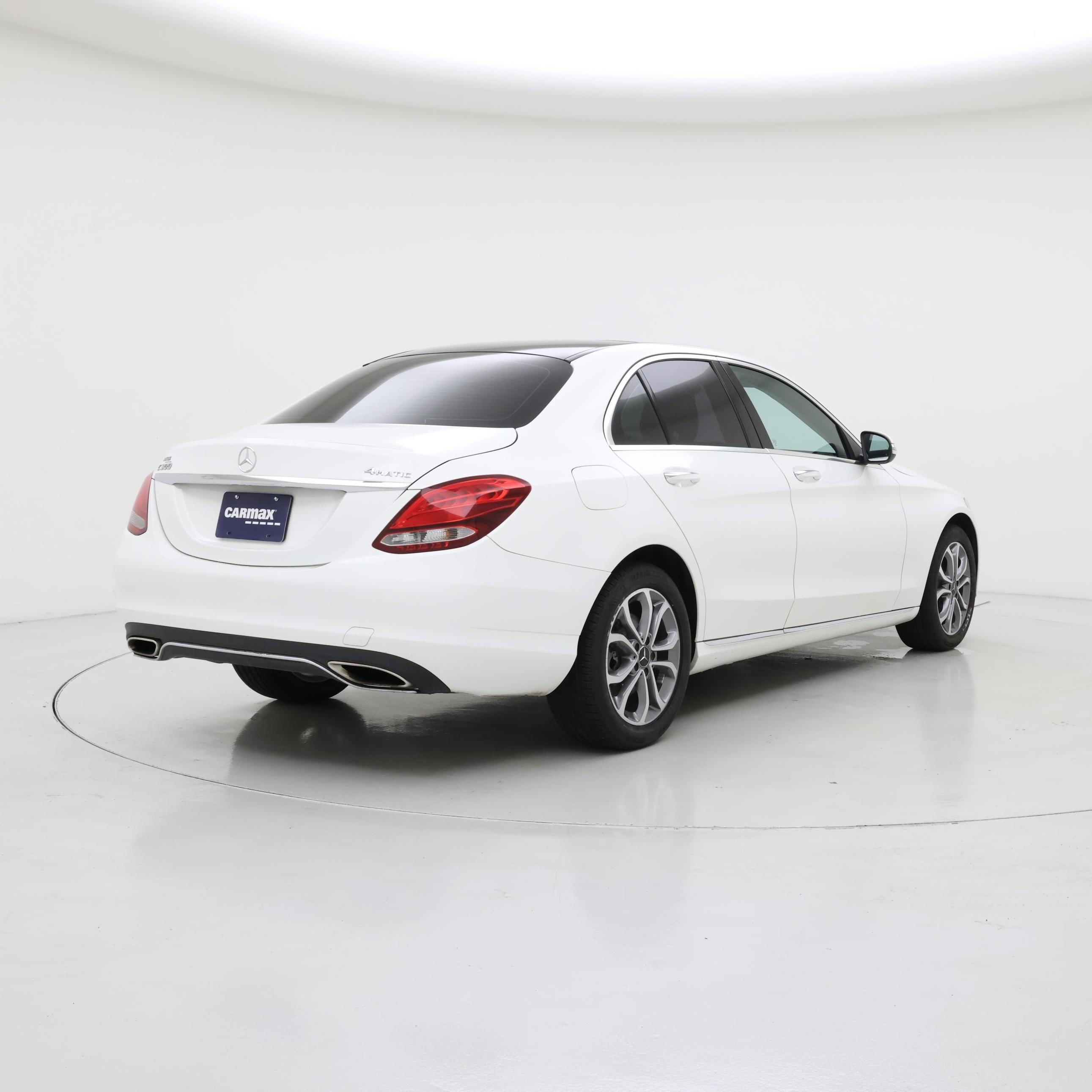 Thumbnail: 2015 Mercedes-Benz C-Class - 8