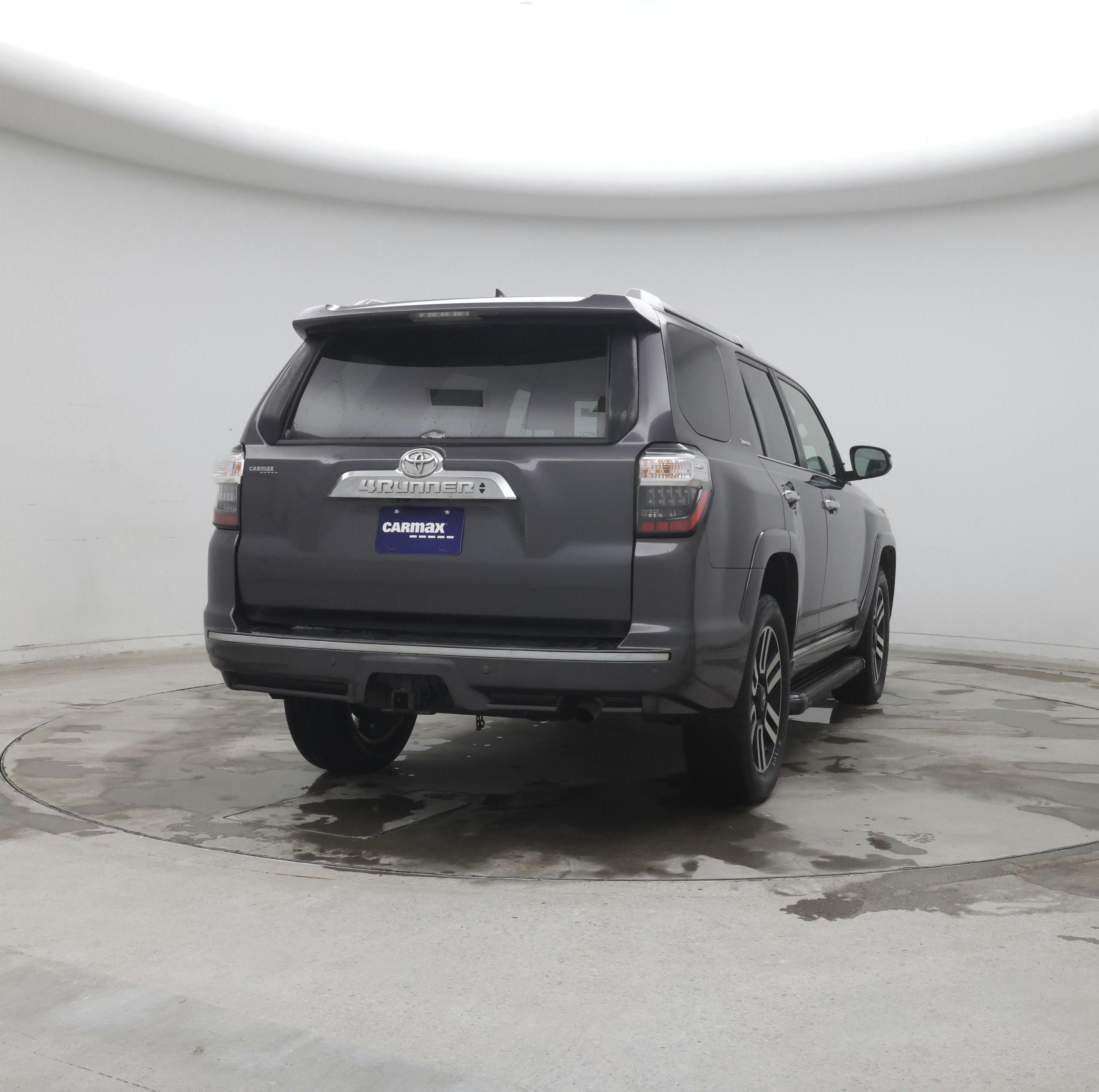 Thumbnail: 2014 Toyota 4Runner - 8