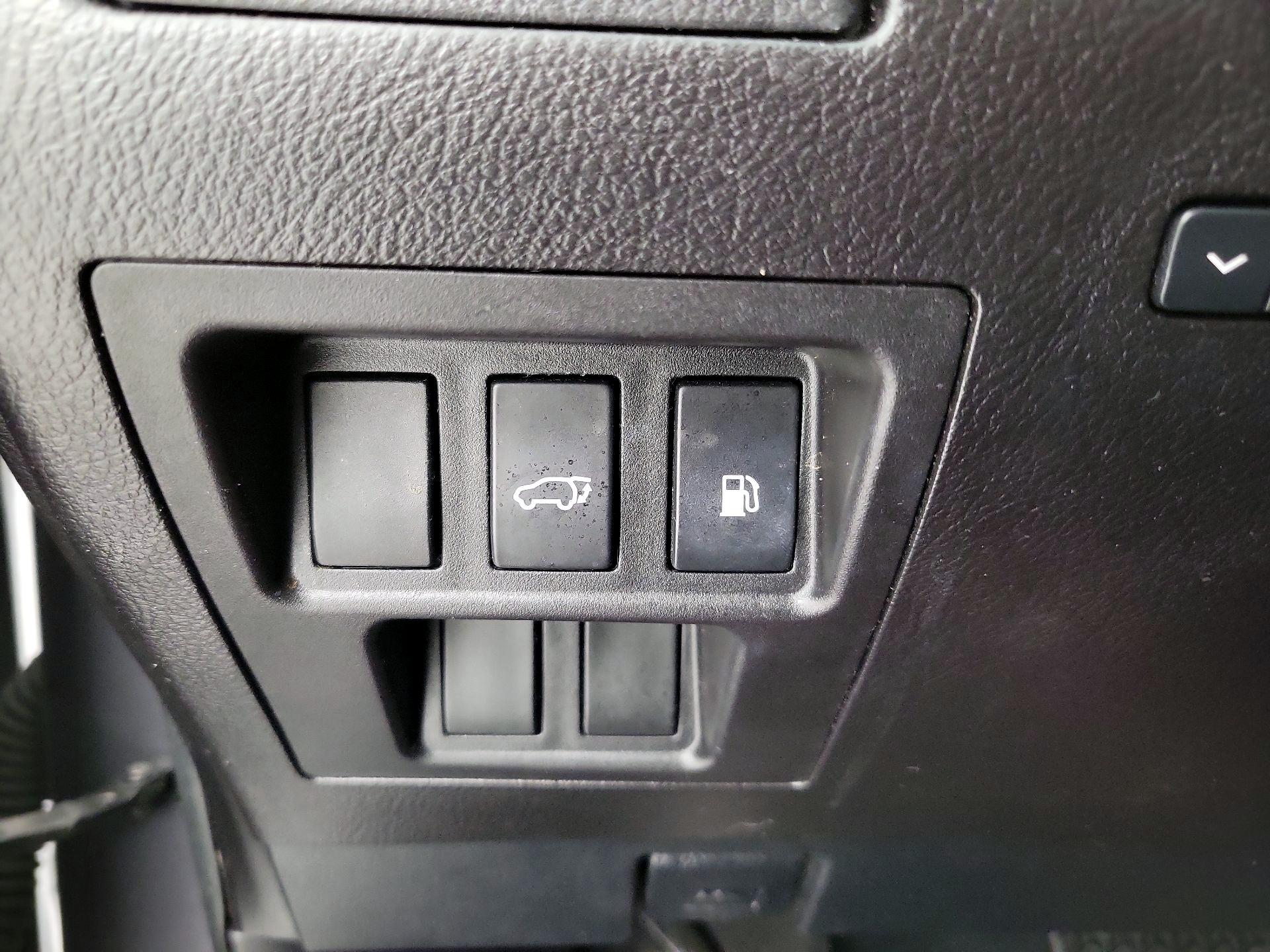 Thumbnail: 2015 Lexus RX - 13