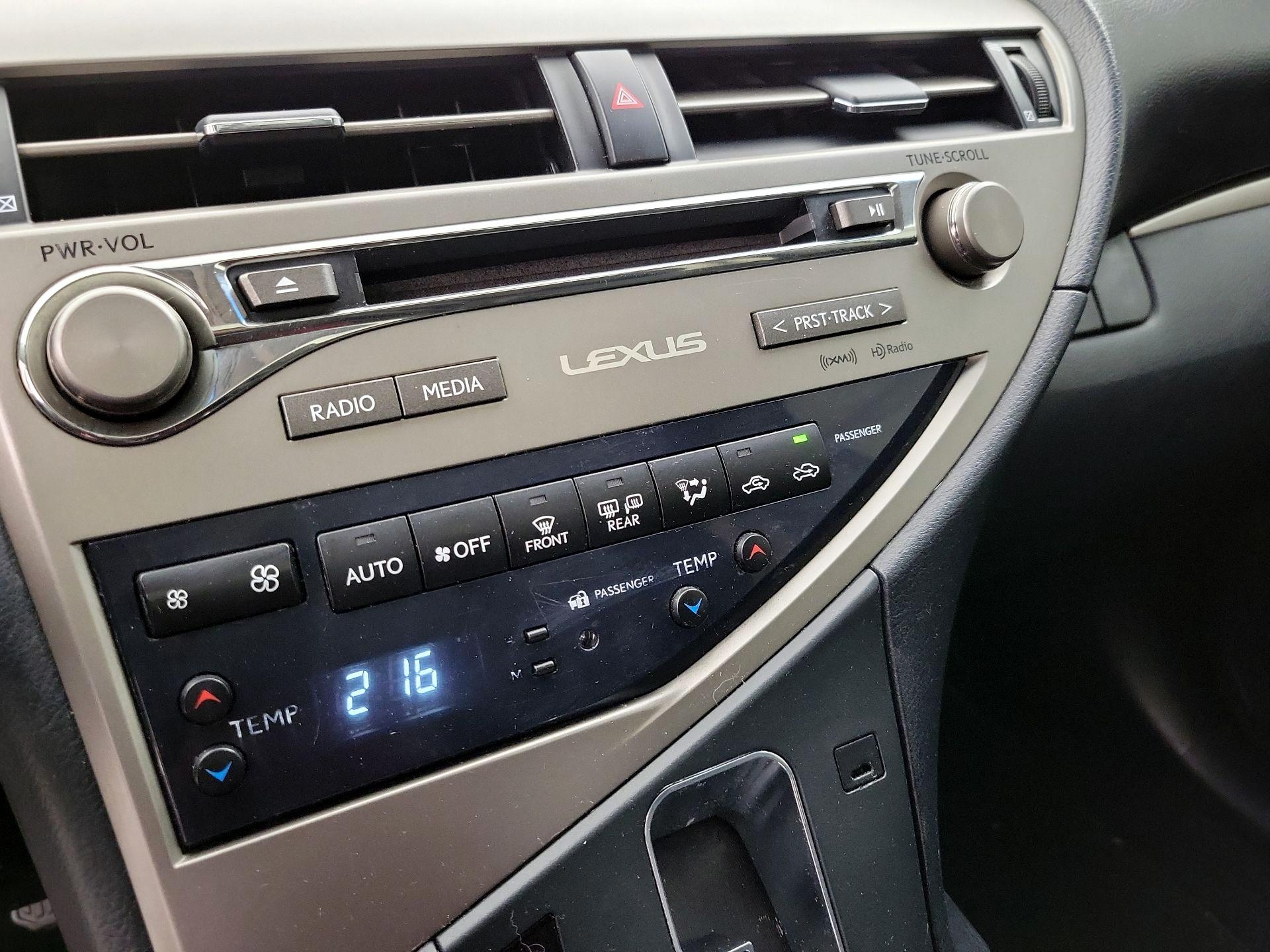 Thumbnail: 2015 Lexus RX - 16