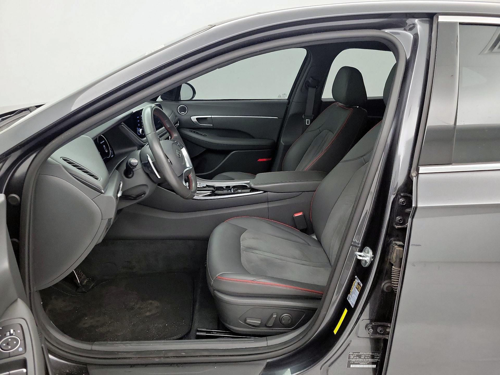 Thumbnail: 2021 Hyundai Sonata - 11