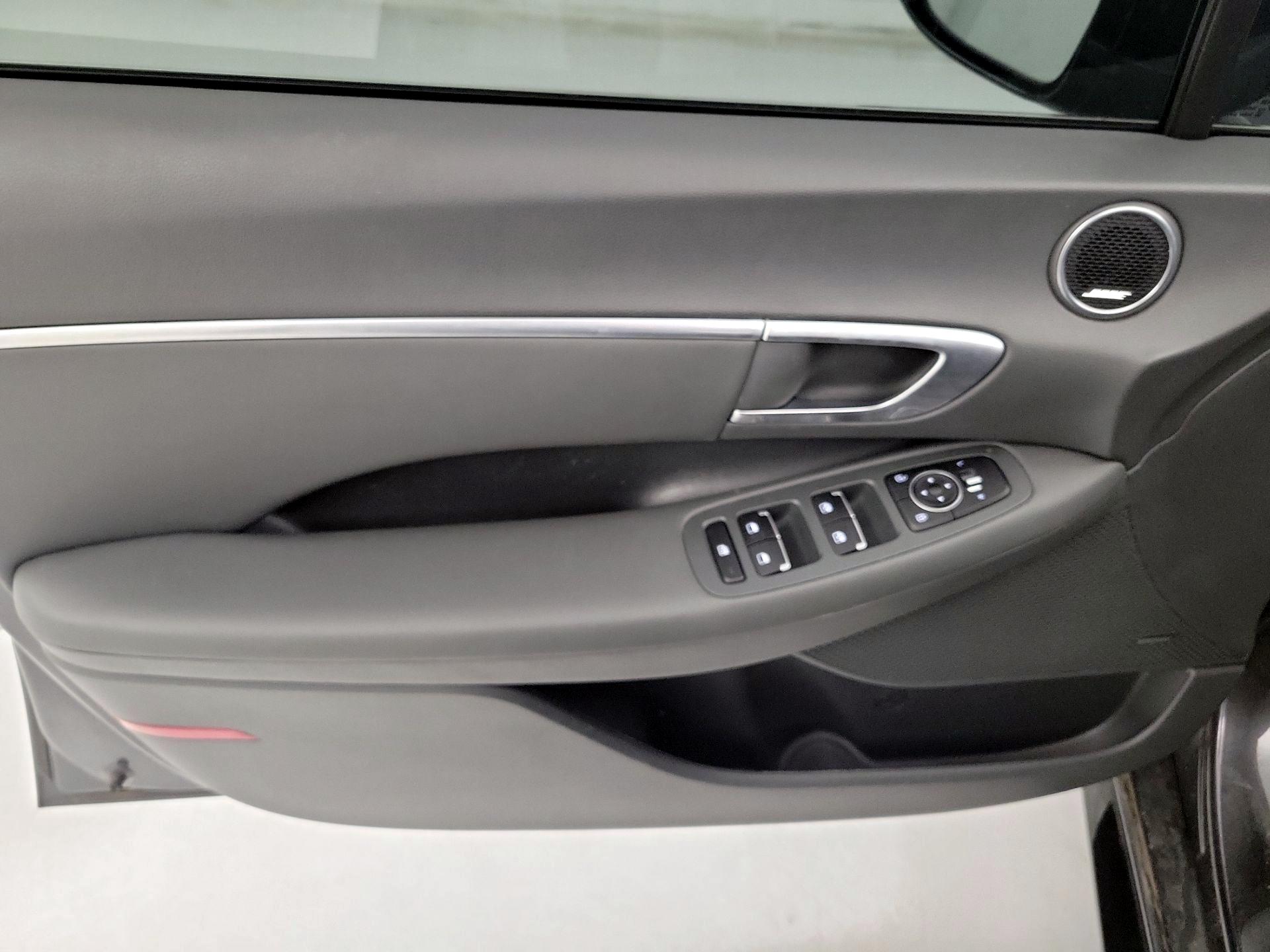 Thumbnail: 2021 Hyundai Sonata - 12