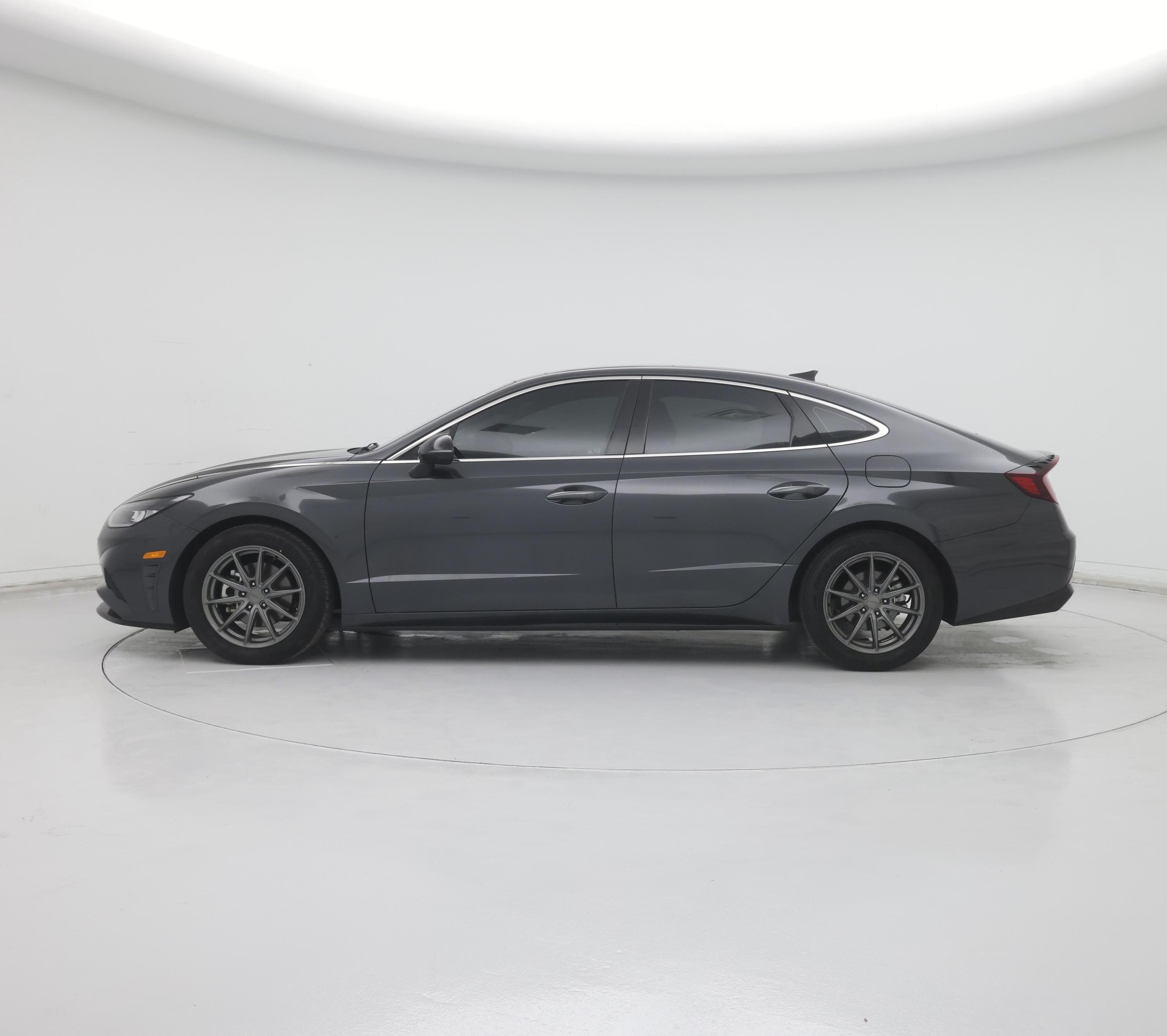 Thumbnail: 2021 Hyundai Sonata - 3