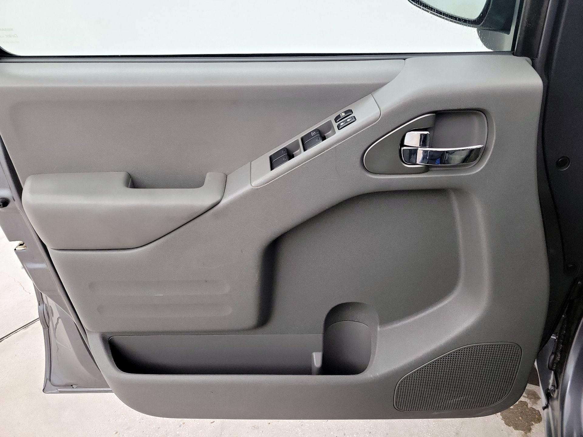 Thumbnail: 2018 Nissan Frontier - 12