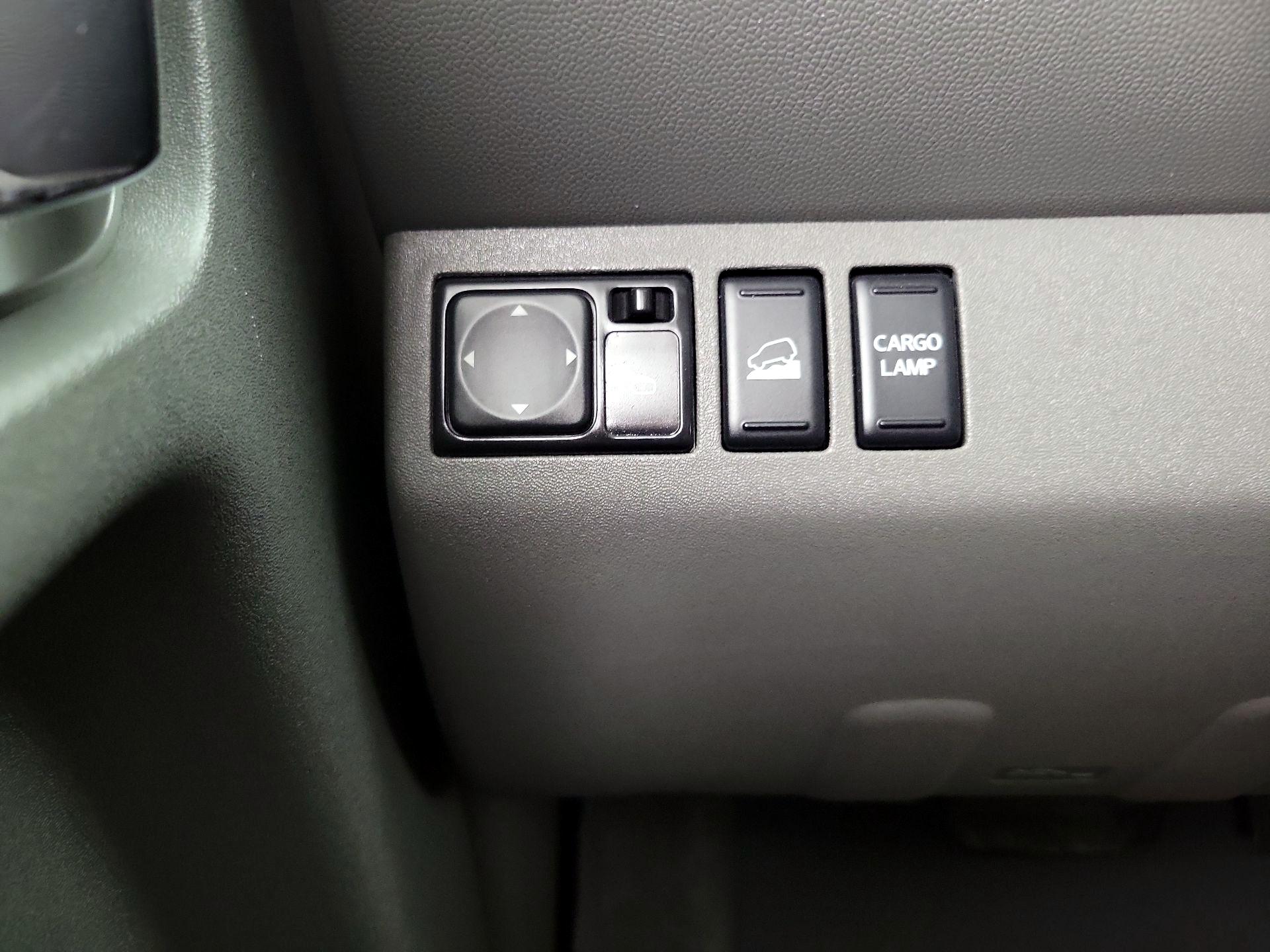 Thumbnail: 2018 Nissan Frontier - 13