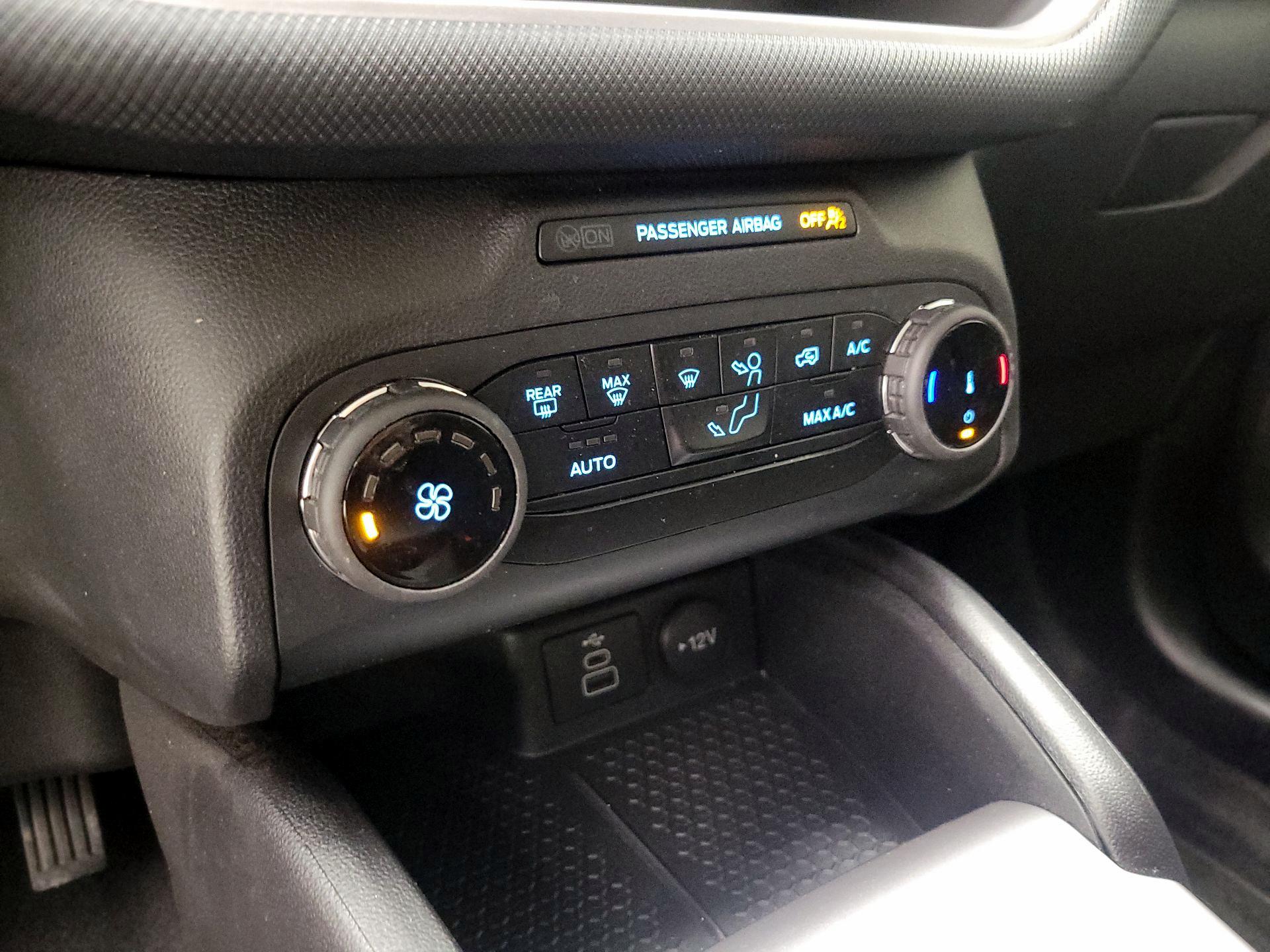 Thumbnail: 2024 Ford Bronco Sport - 16