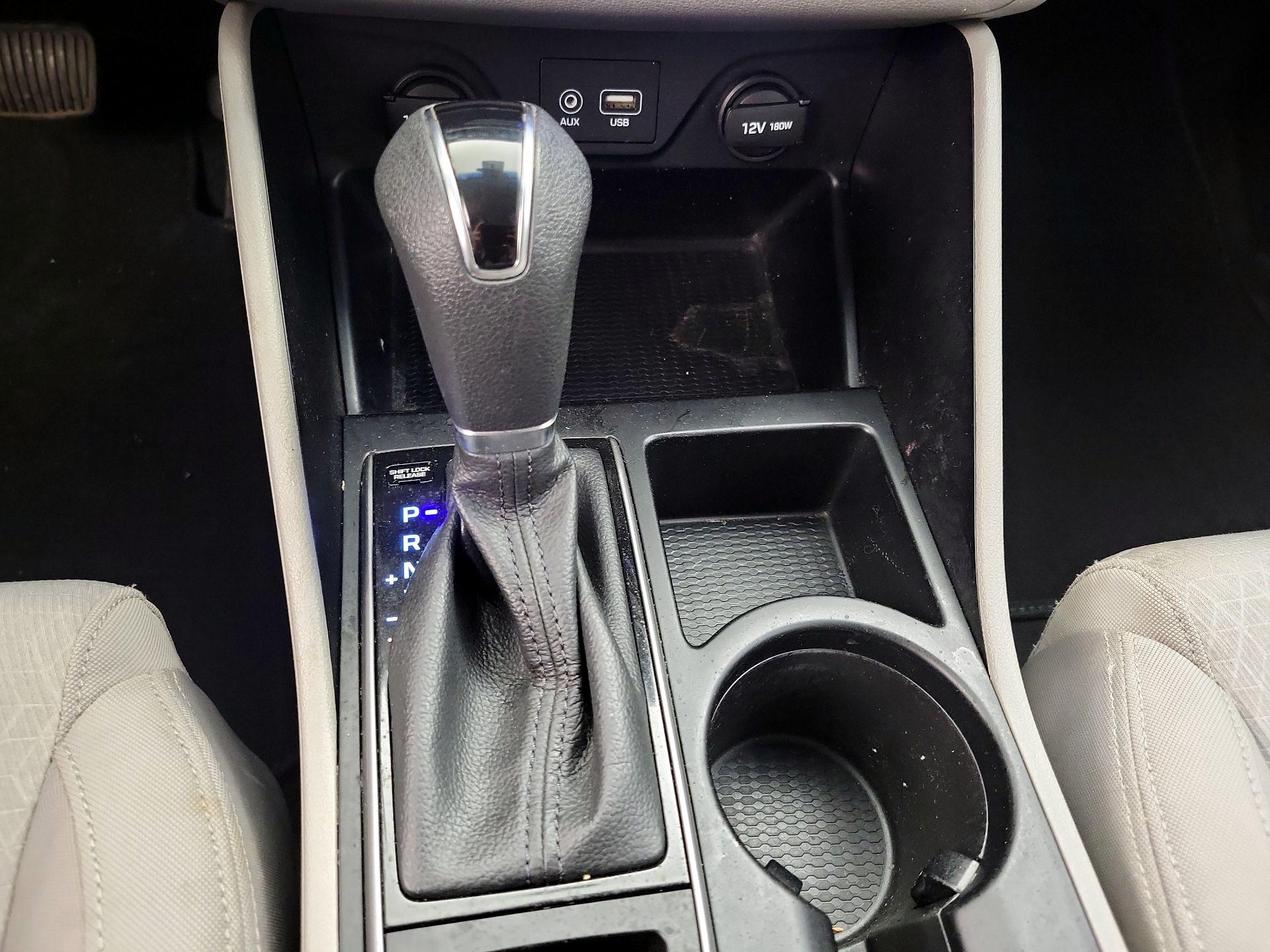 Thumbnail: 2016 Hyundai Tucson - 17