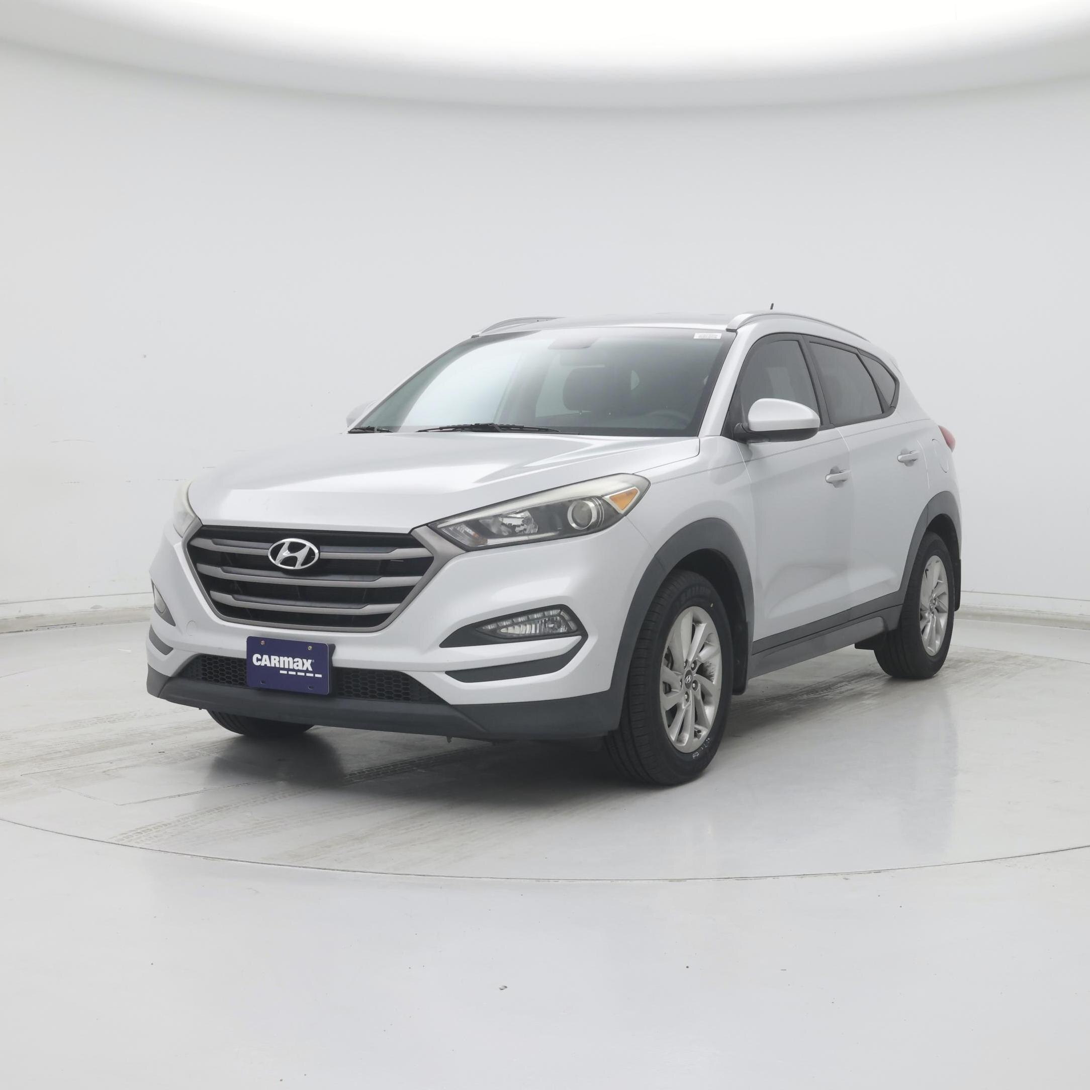 Thumbnail: 2016 Hyundai Tucson - 4