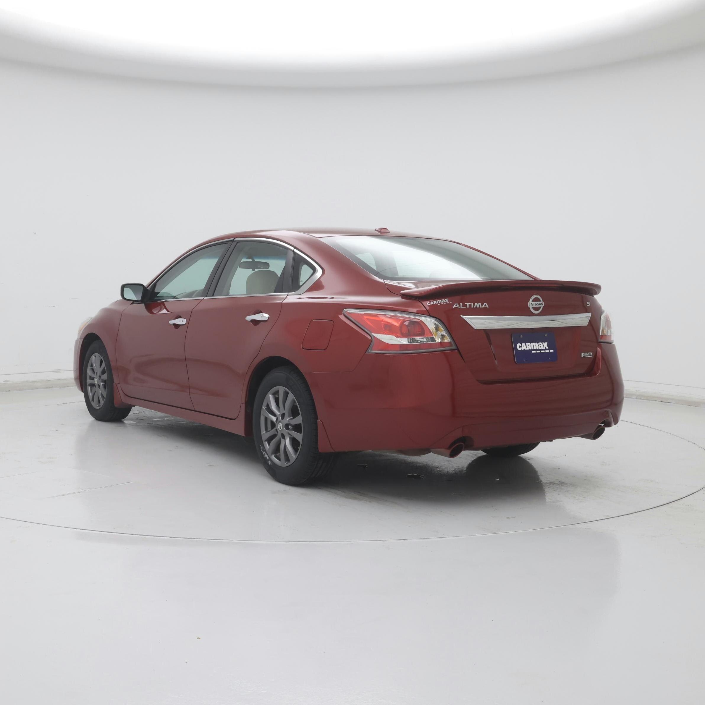 Thumbnail: 2015 Nissan Altima - 2