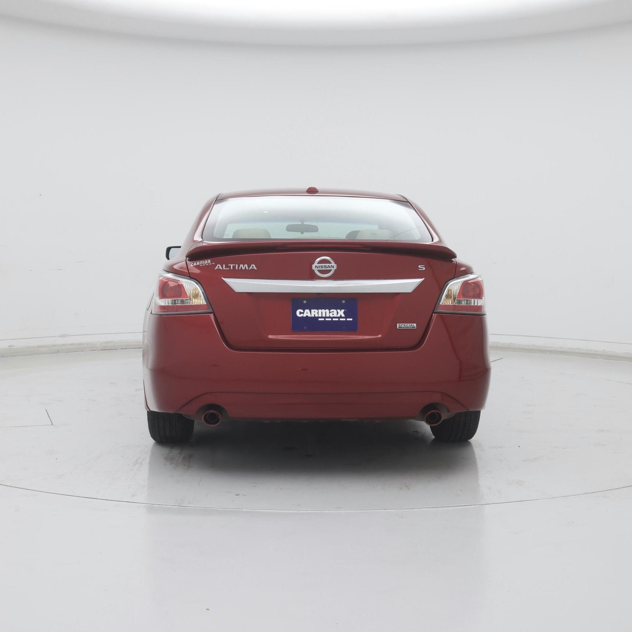 Thumbnail: 2015 Nissan Altima - 6