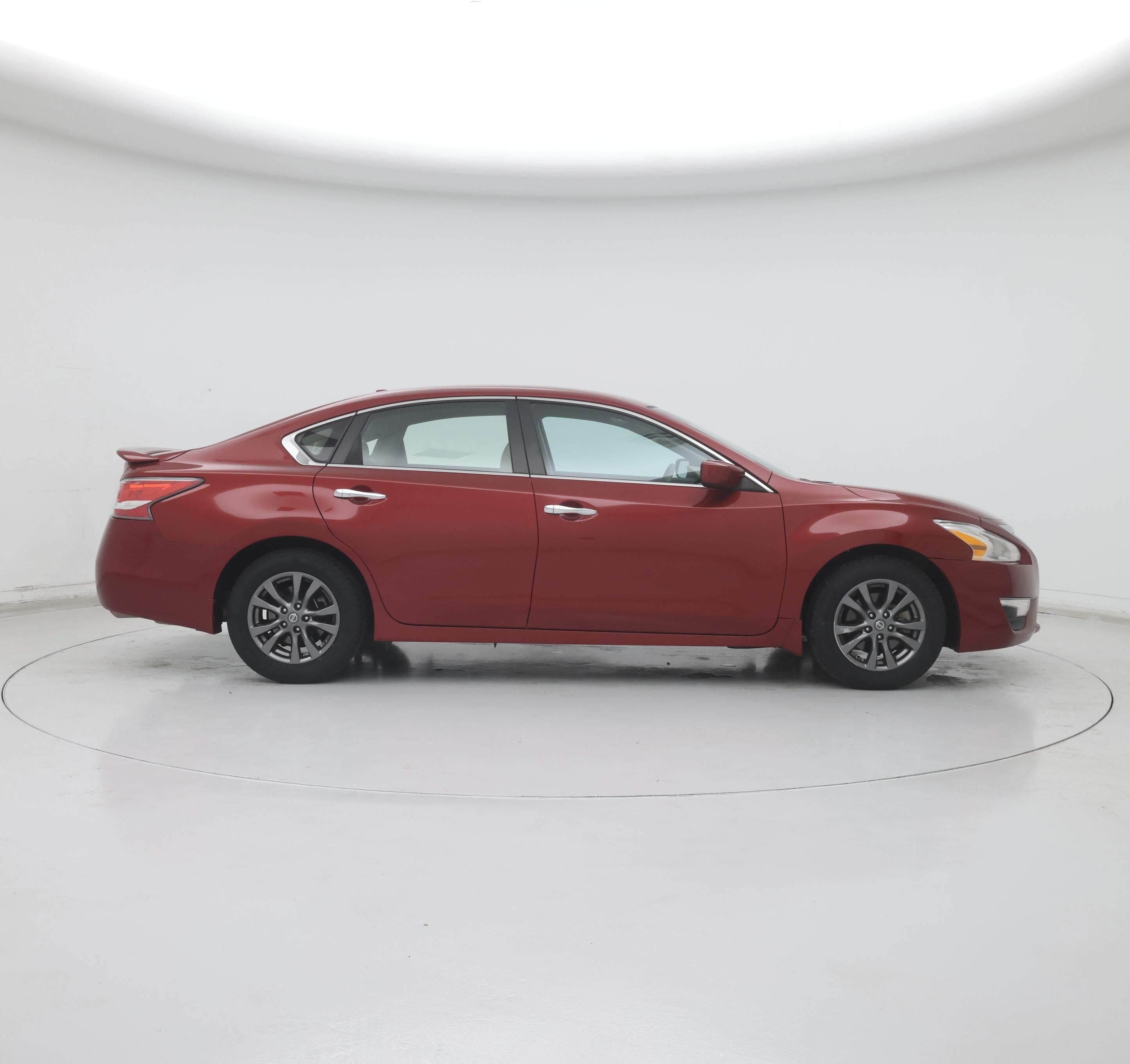 Thumbnail: 2015 Nissan Altima - 7