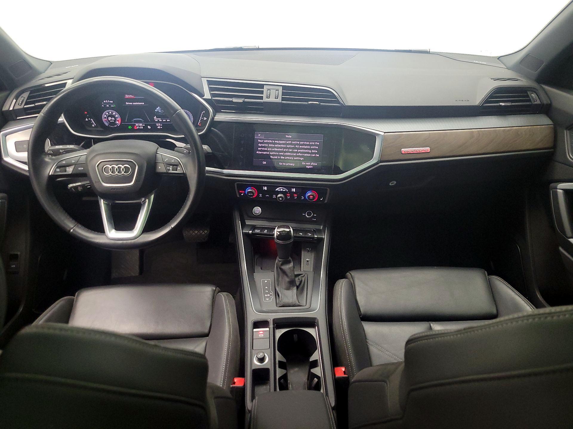 Thumbnail: 2020 Audi Q3 - 9