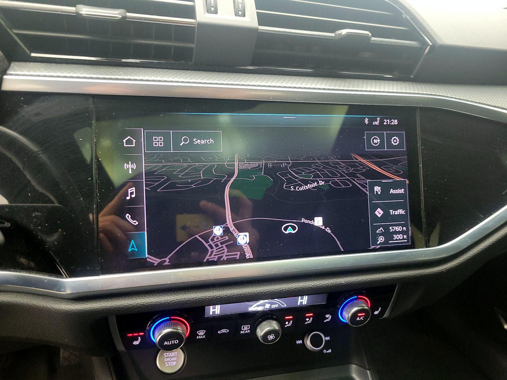 Thumbnail: 2020 Audi Q3 - 14