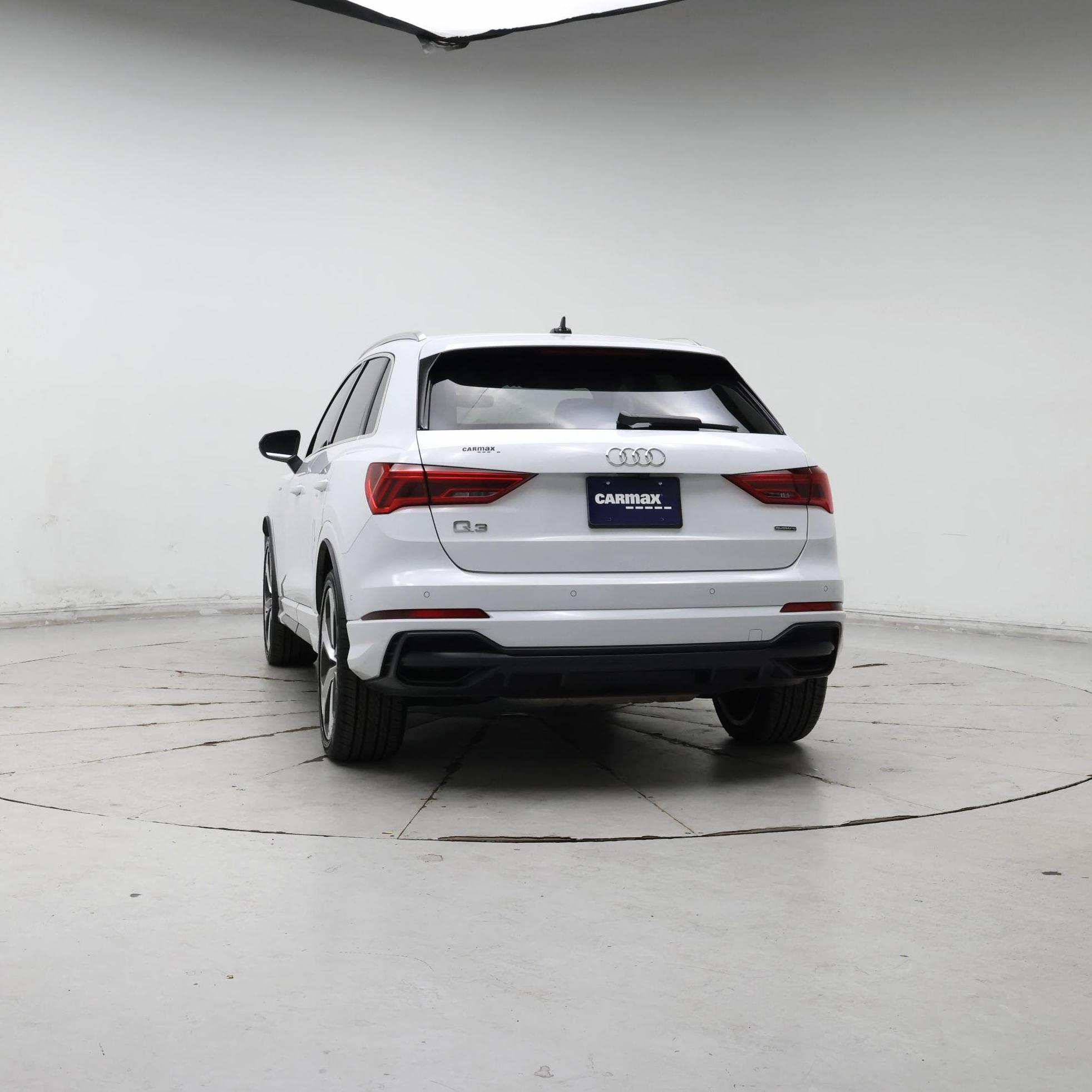 Thumbnail: 2020 Audi Q3 - 6