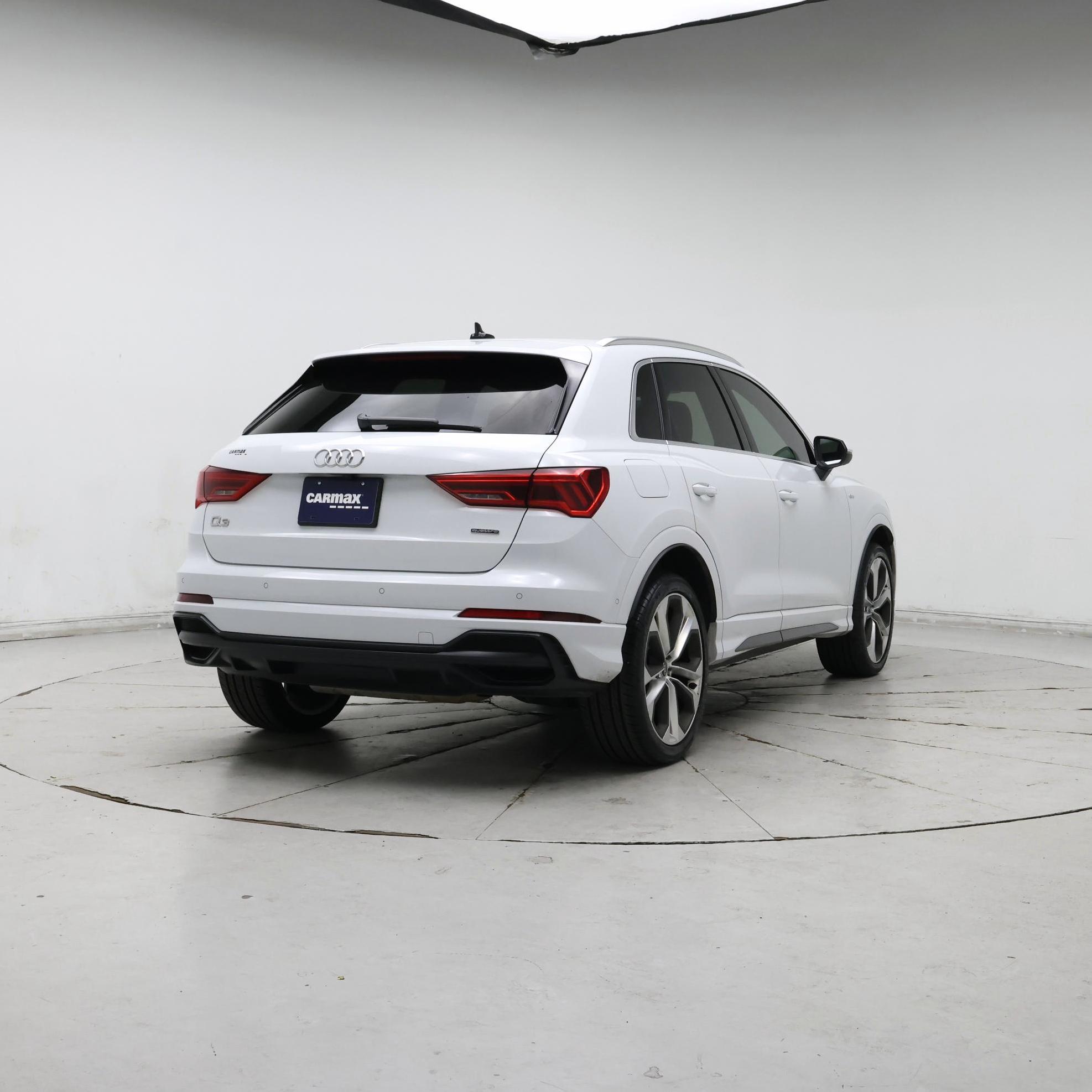 Thumbnail: 2020 Audi Q3 - 8