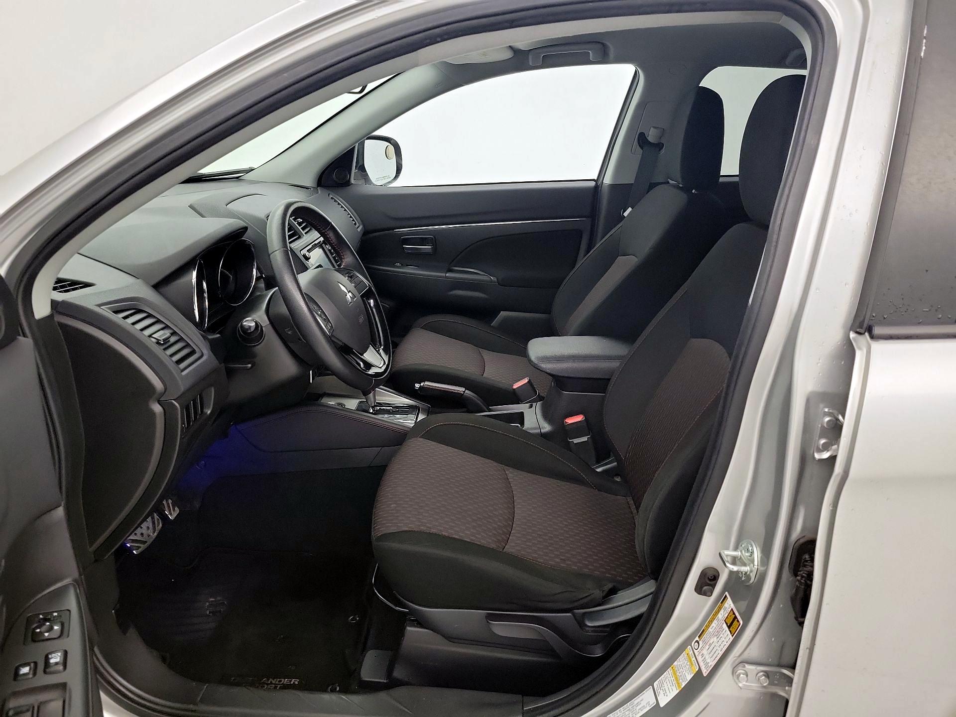 Thumbnail: 2018 Mitsubishi Outlander Sport - 11