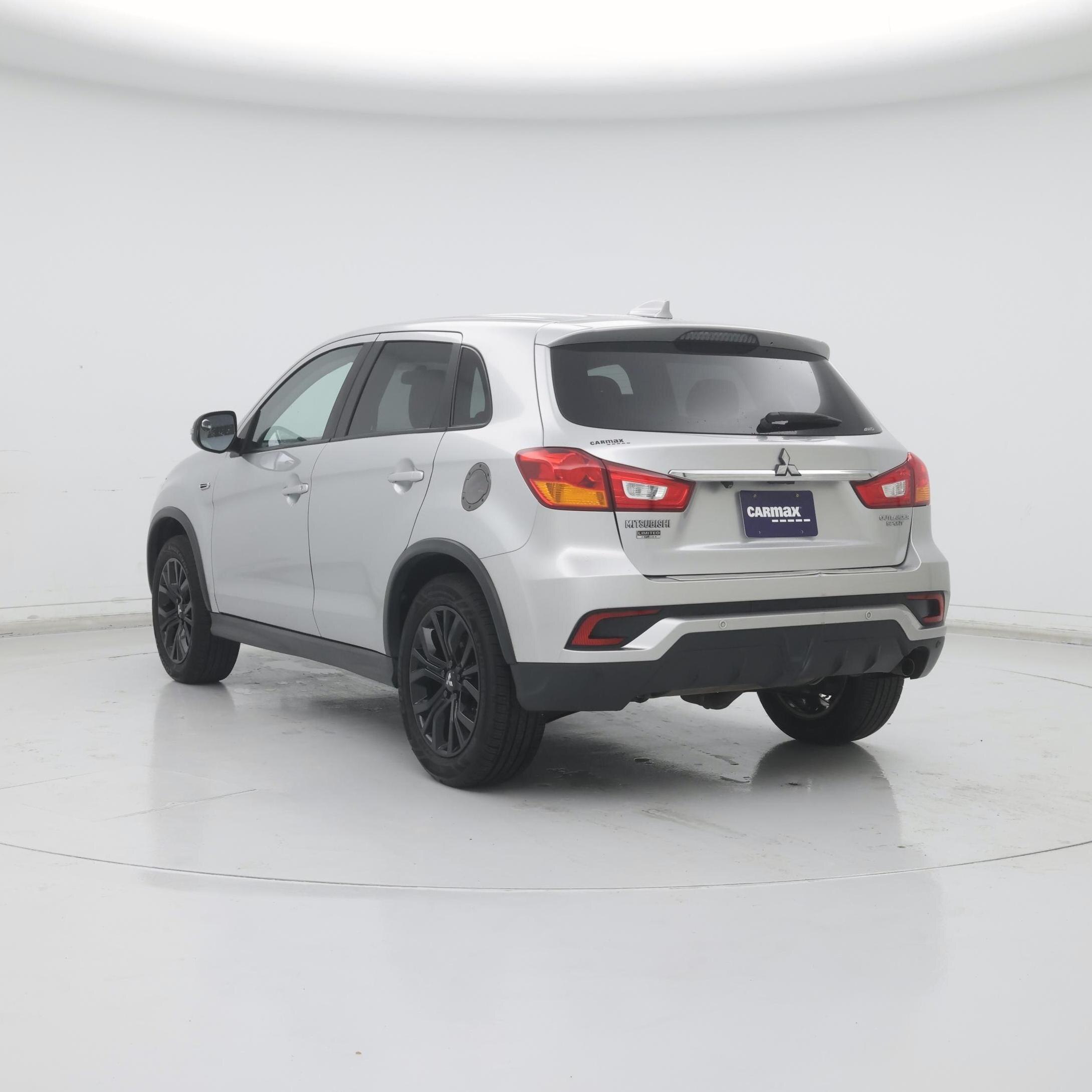 Thumbnail: 2018 Mitsubishi Outlander Sport - 2