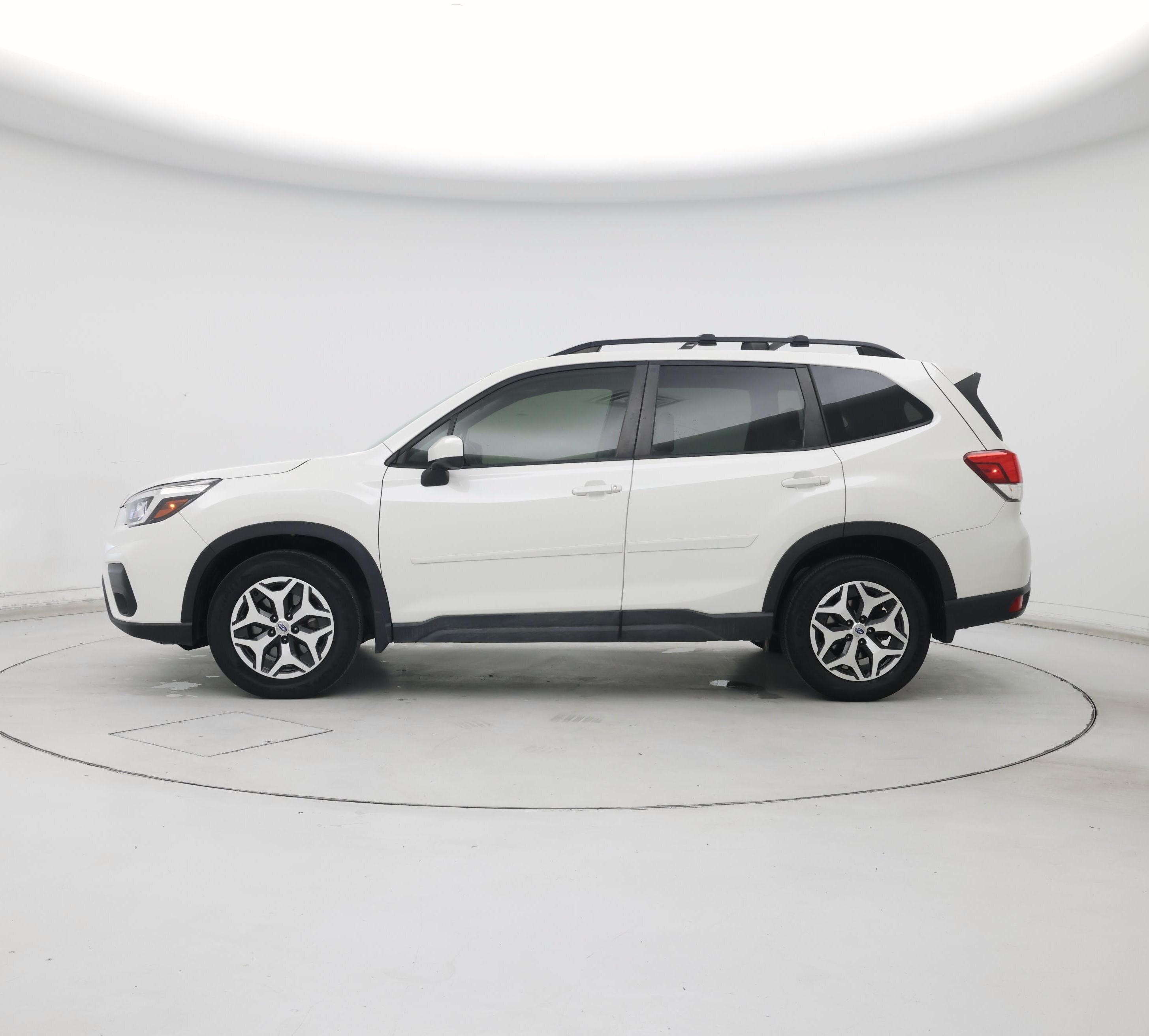 Thumbnail: 2019 Subaru Forester - 3