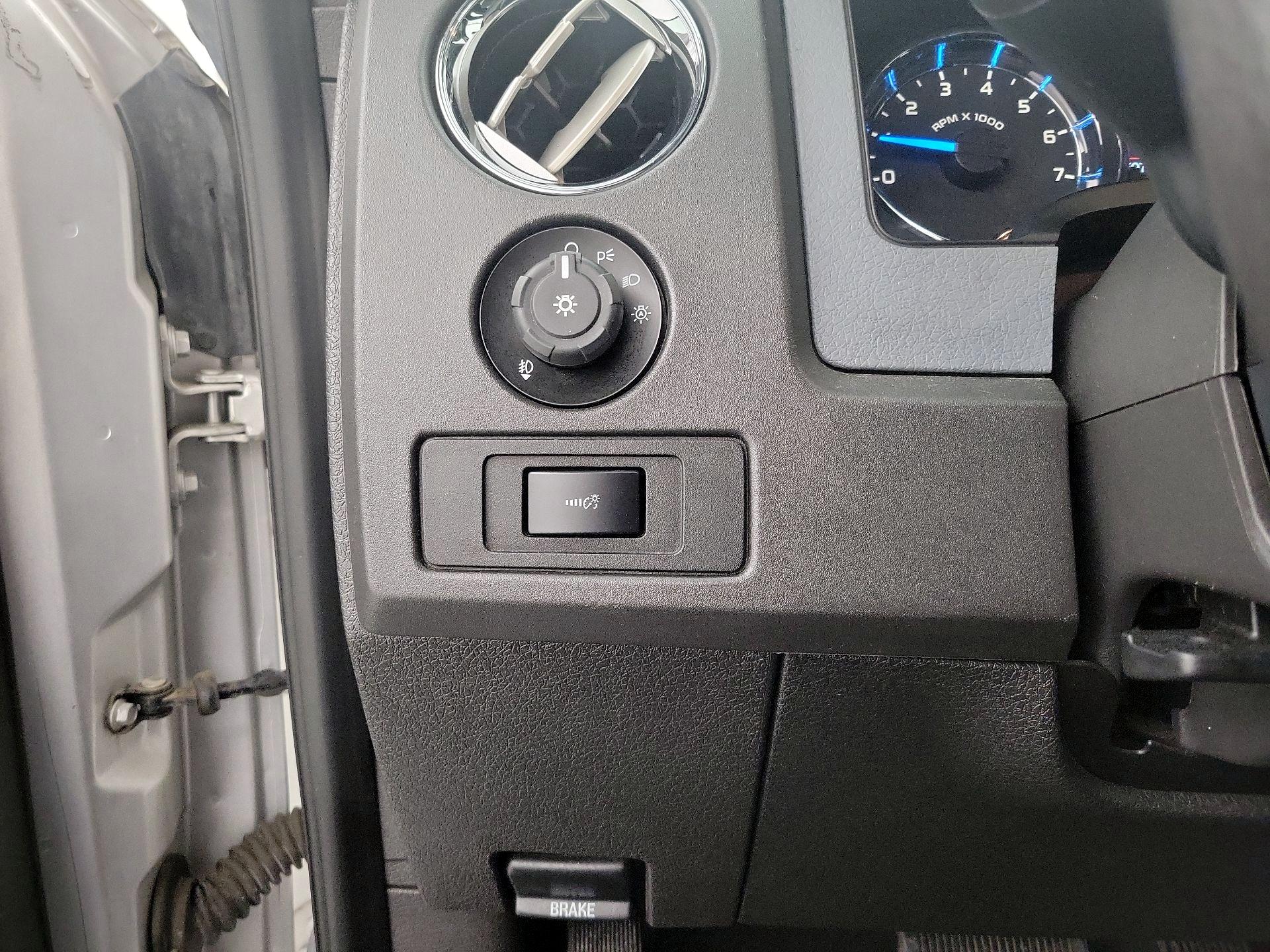 Thumbnail: 2014 Ford F-150 - 13