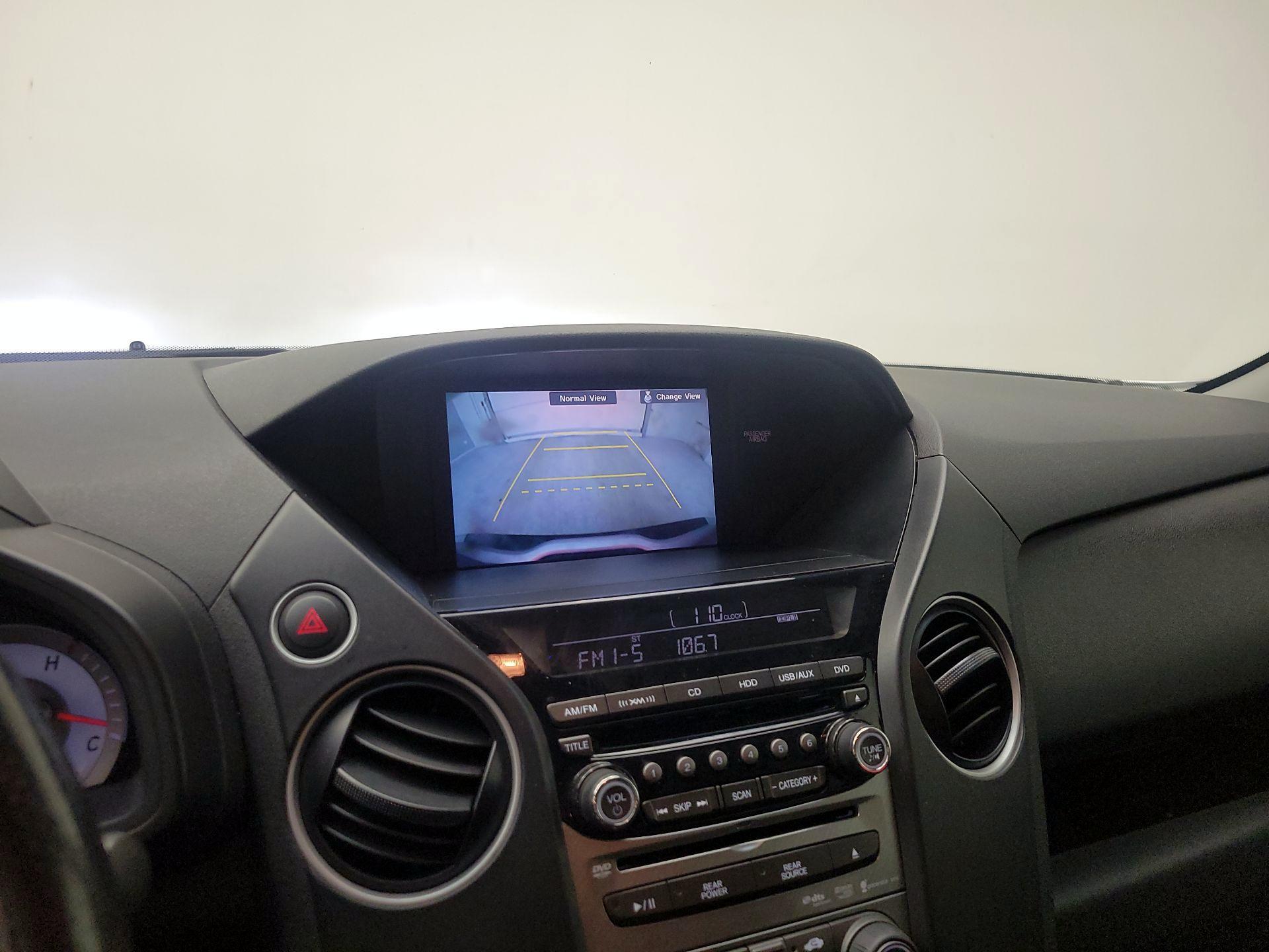 Thumbnail: 2015 Honda Pilot - 14