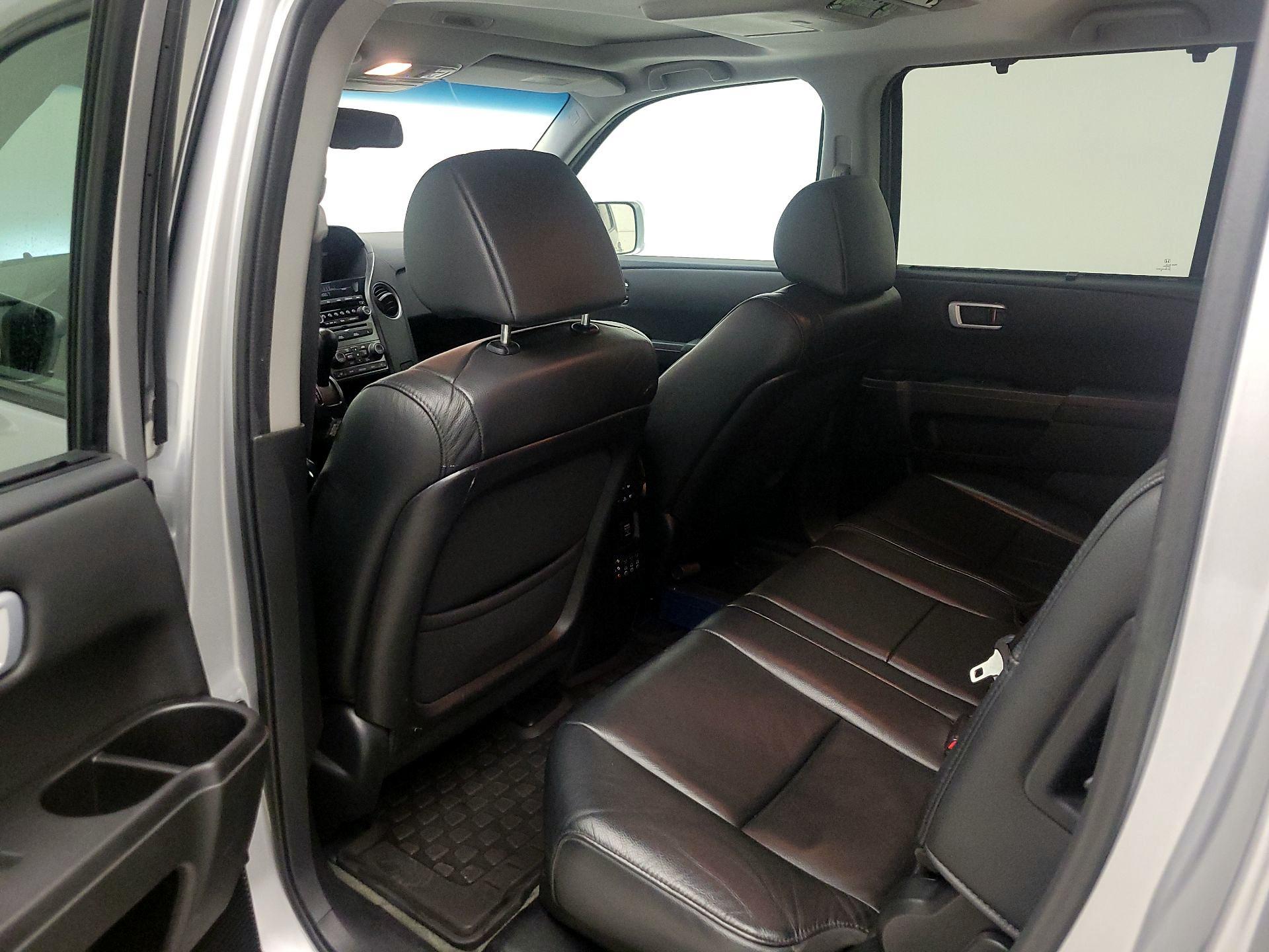 Thumbnail: 2015 Honda Pilot - 19