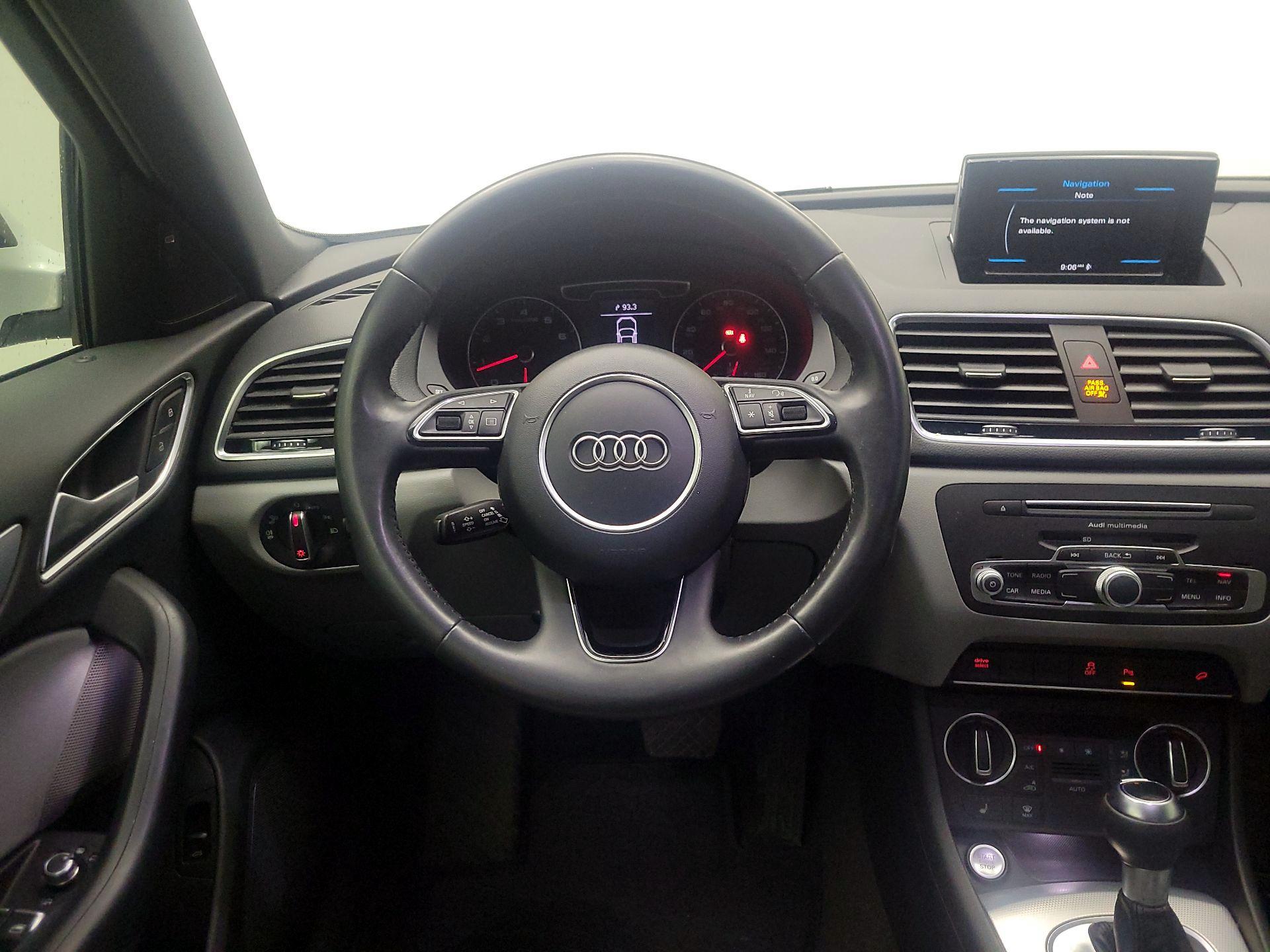 Thumbnail: 2018 Audi Q3 - 10