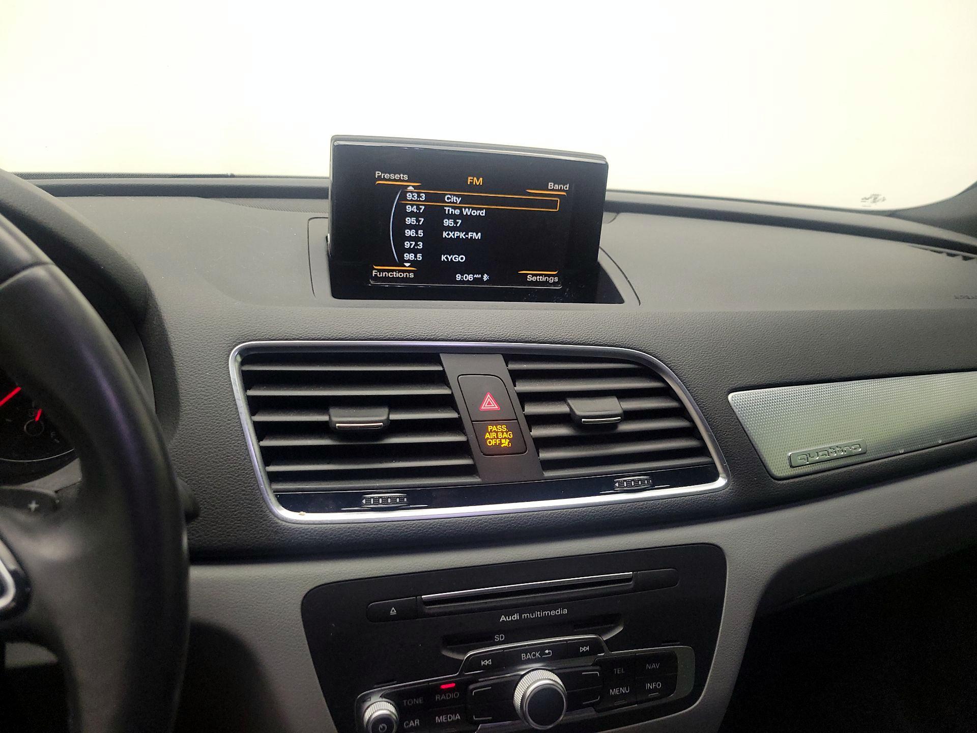 Thumbnail: 2018 Audi Q3 - 16