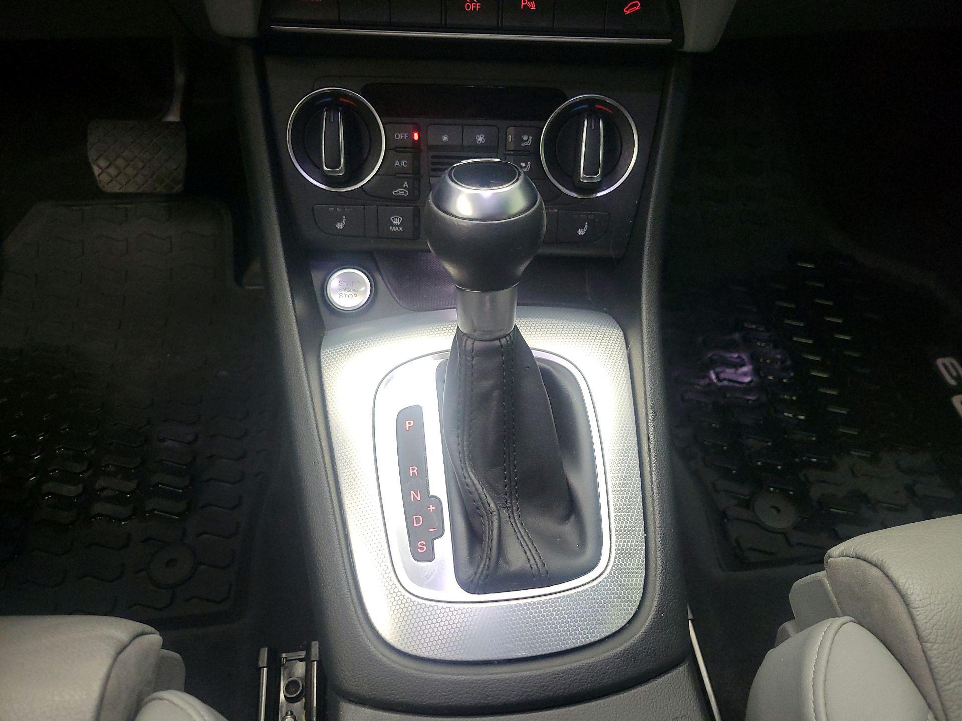 Thumbnail: 2018 Audi Q3 - 18