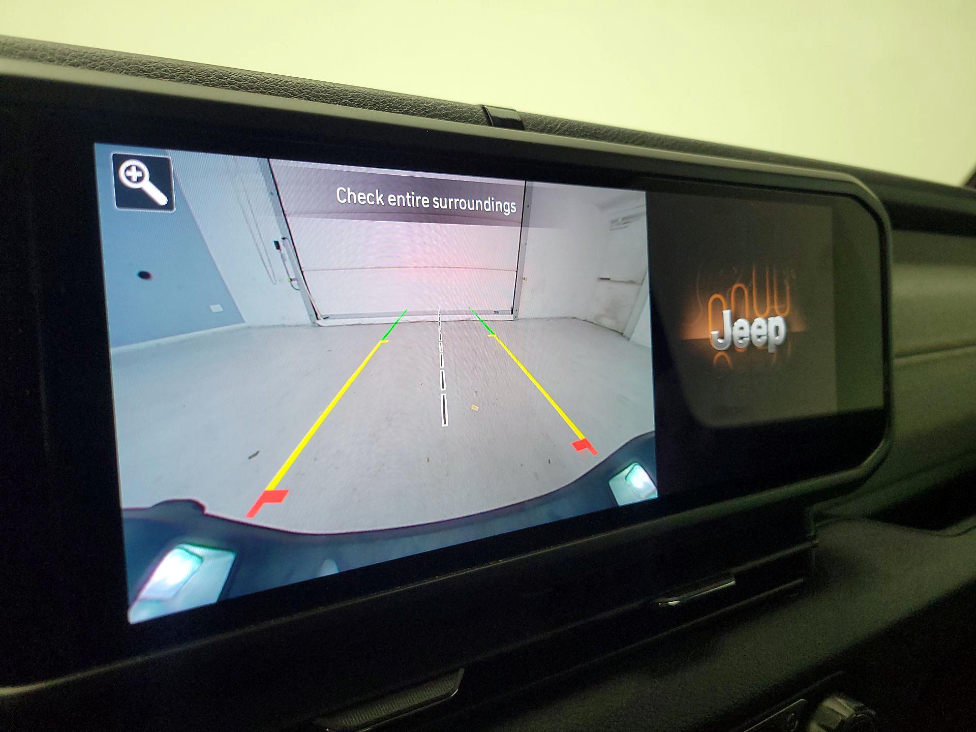 Thumbnail: 2024 Jeep Gladiator - 14