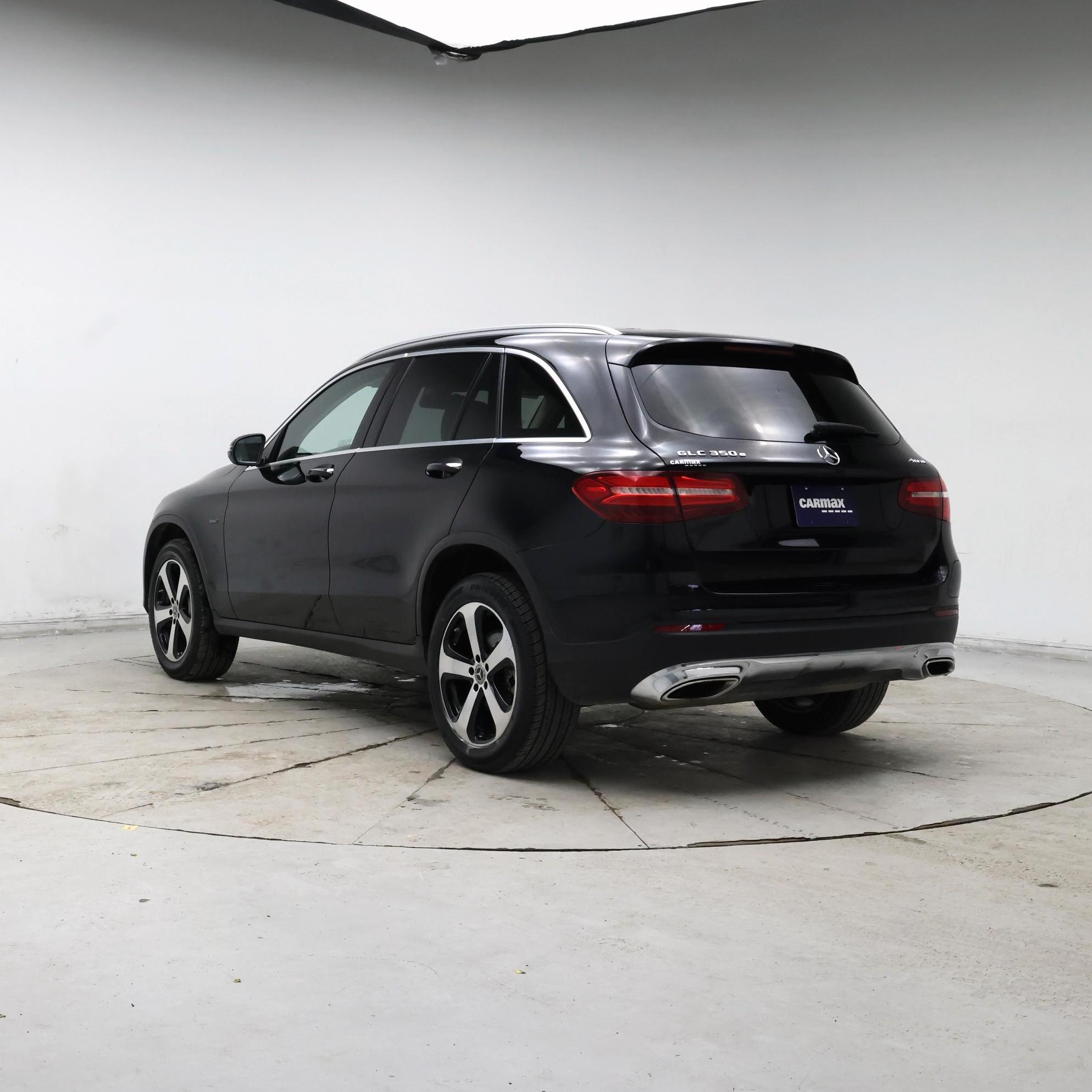 Thumbnail: 2019 Mercedes-Benz GLC - 2